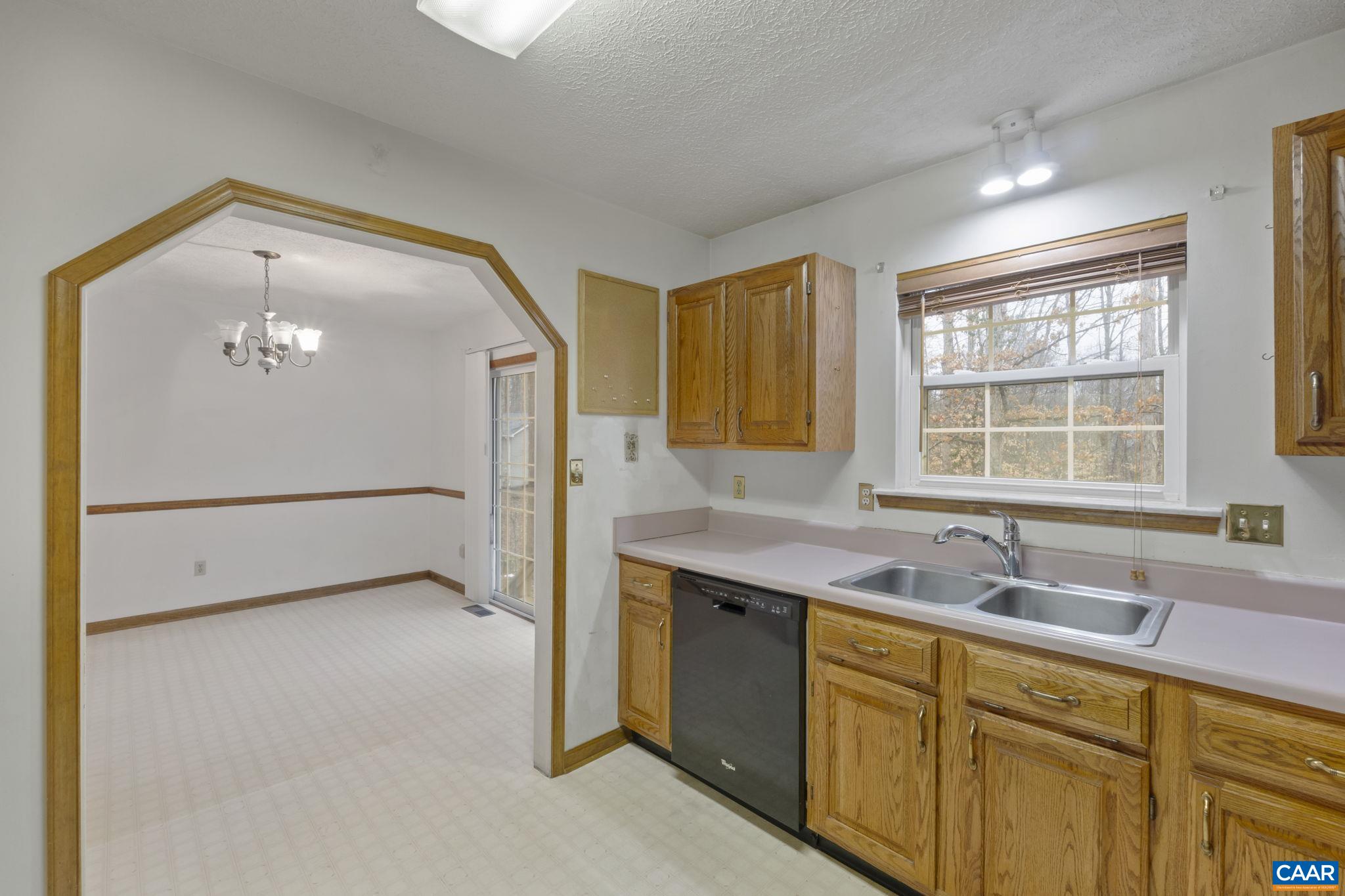 814 JEFFERSON DR, PALMYRA, Virginia 22963, 3 Bedrooms Bedrooms, ,2 BathroomsBathrooms,Residential,814 JEFFERSON DR,674752 MLS # 674752