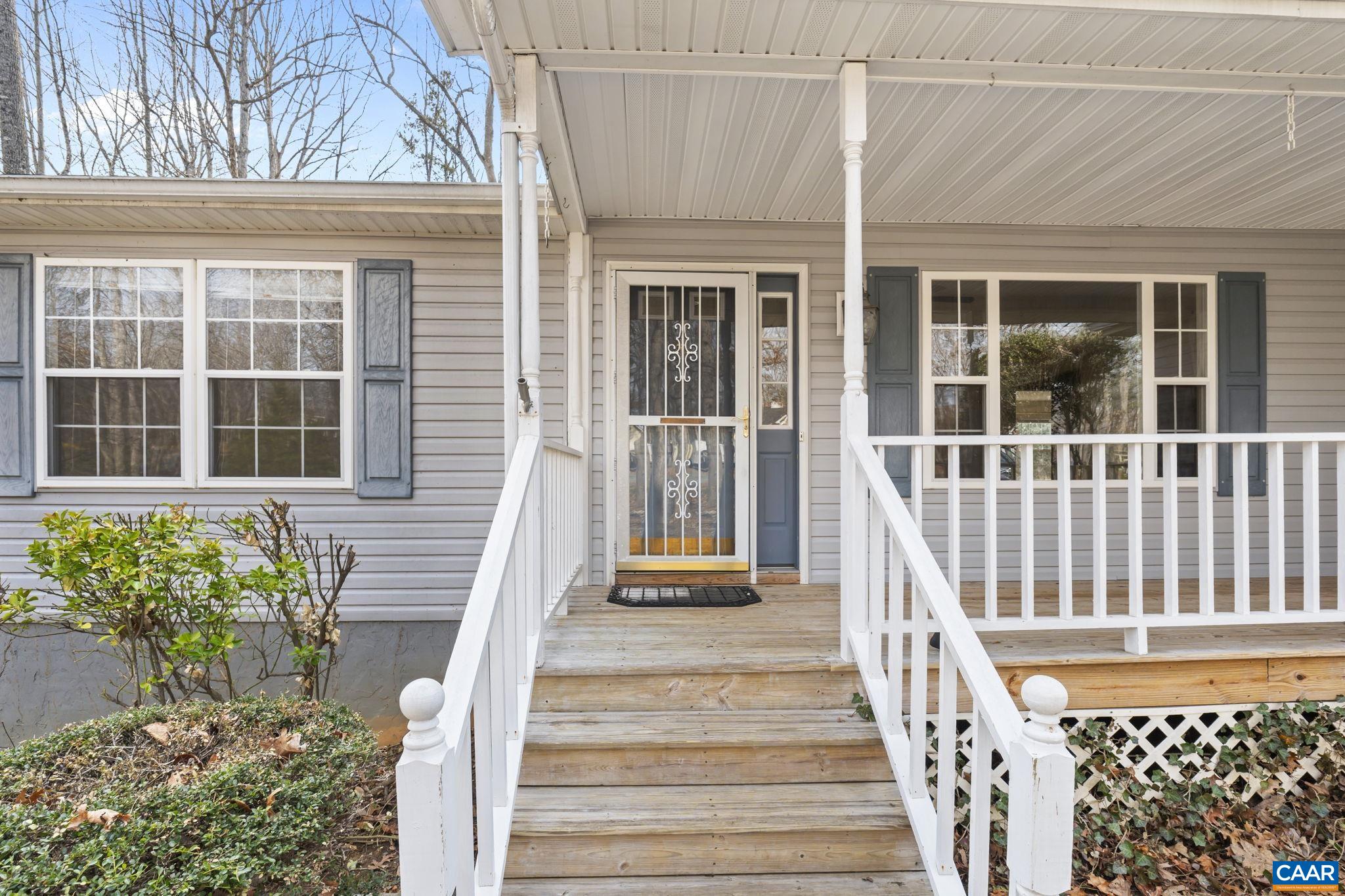 814 JEFFERSON DR, PALMYRA, Virginia 22963, 3 Bedrooms Bedrooms, ,2 BathroomsBathrooms,Residential,814 JEFFERSON DR,674752 MLS # 674752