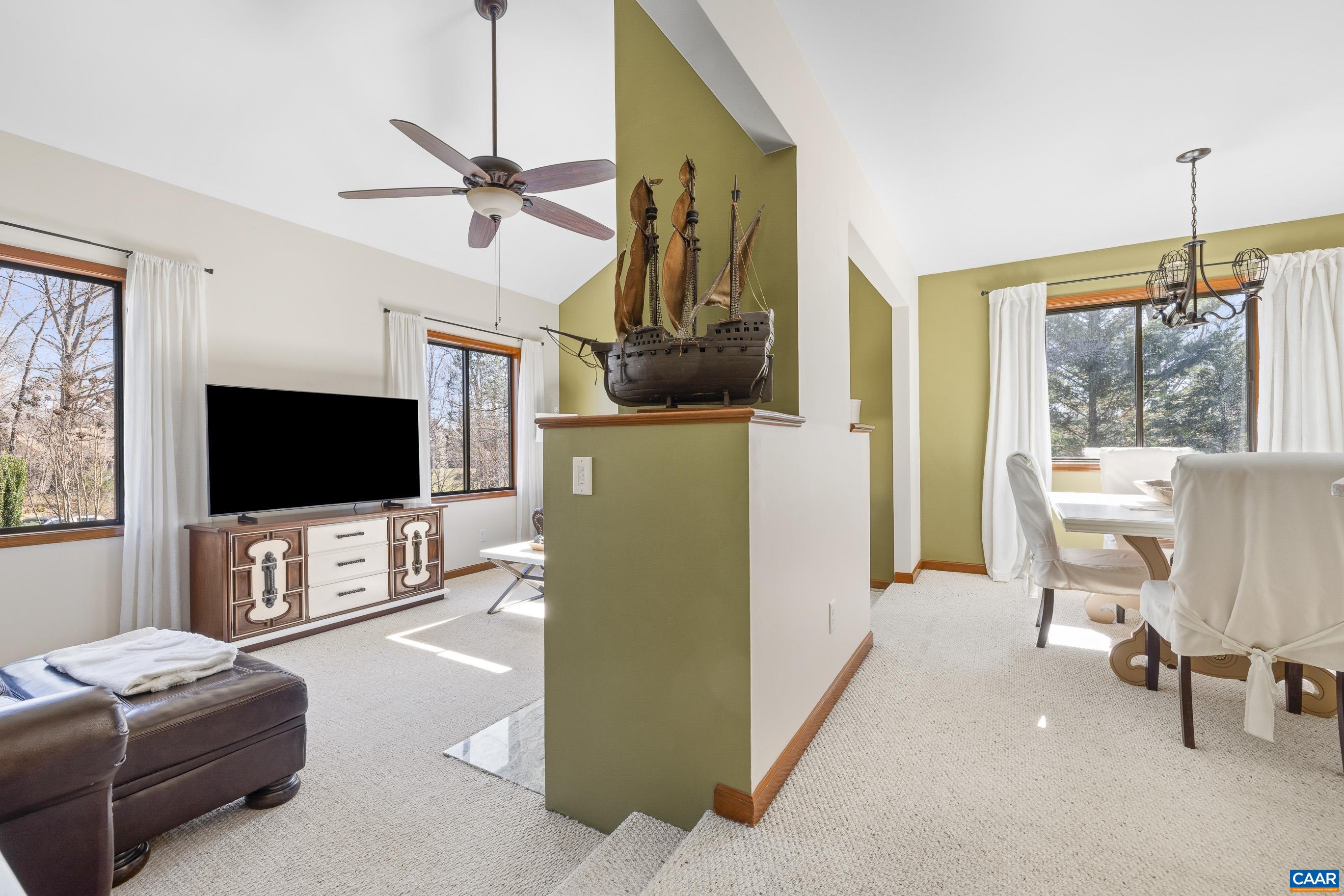 5485 JAMESTOWN CT, CROZET, Virginia 22932, 3 Bedrooms Bedrooms, ,2 BathroomsBathrooms,Residential,5485 JAMESTOWN CT,674756 MLS # 674756