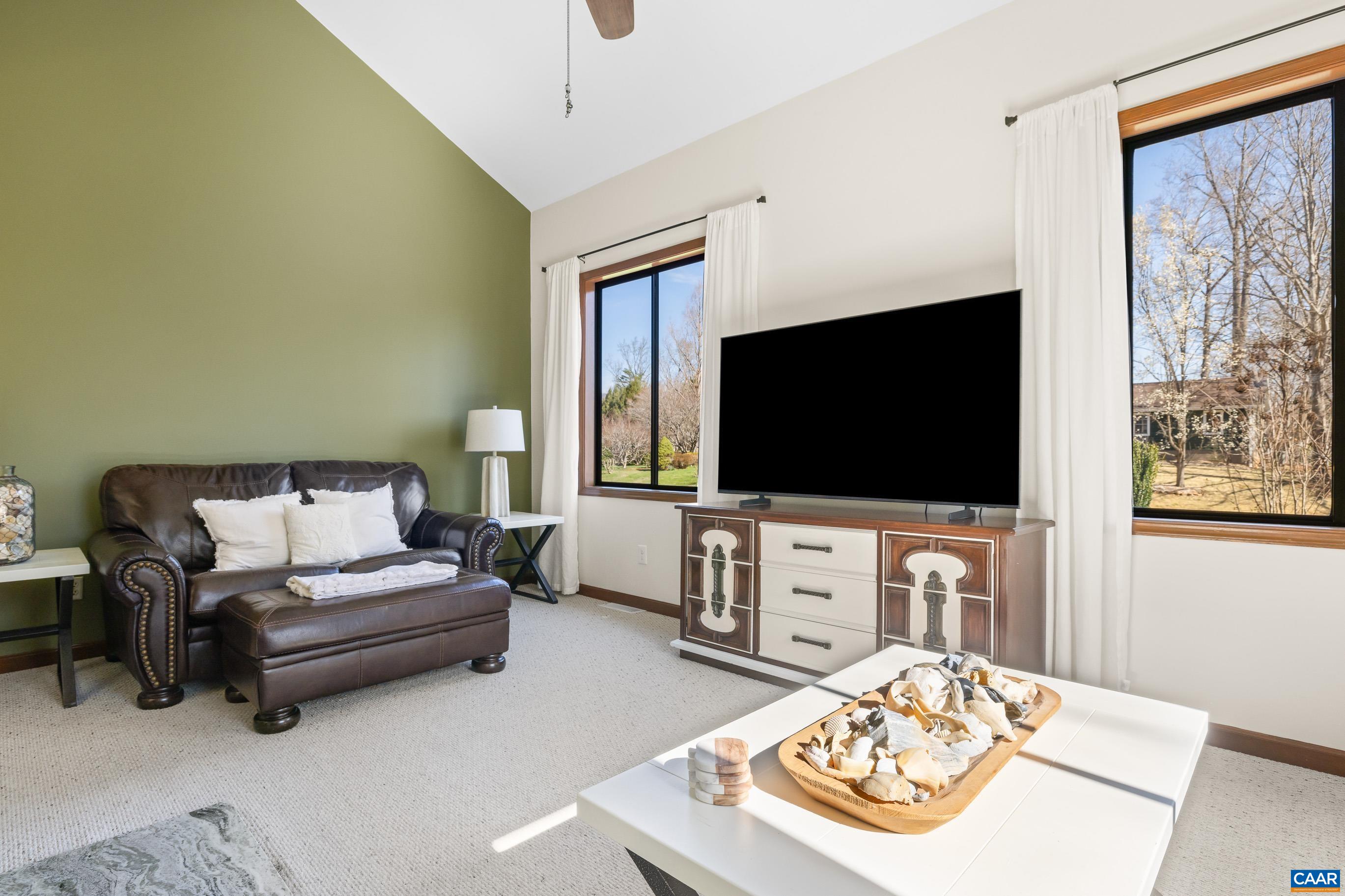 5485 JAMESTOWN CT, CROZET, Virginia 22932, 3 Bedrooms Bedrooms, ,2 BathroomsBathrooms,Residential,5485 JAMESTOWN CT,674756 MLS # 674756