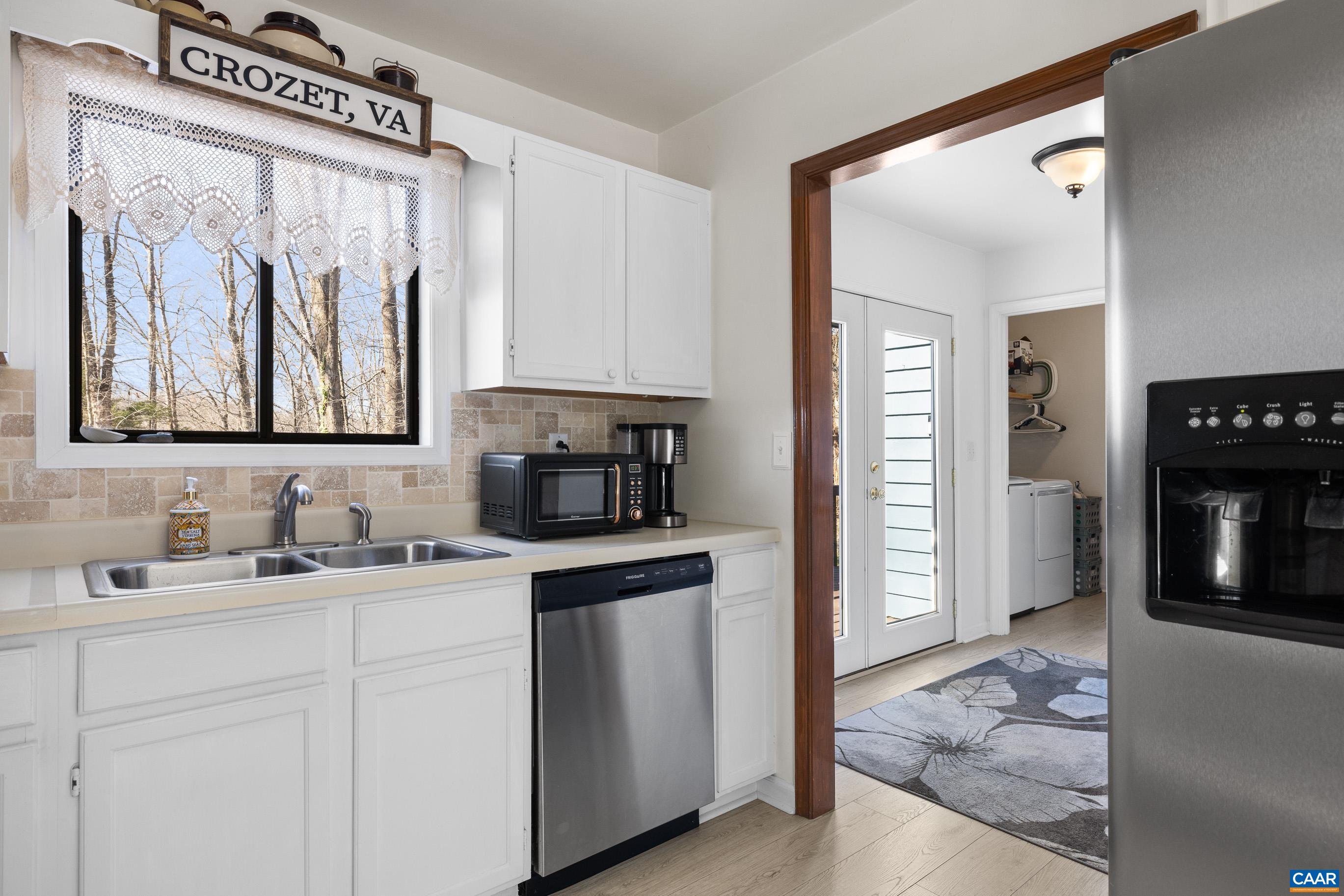 5485 JAMESTOWN CT, CROZET, Virginia 22932, 3 Bedrooms Bedrooms, ,2 BathroomsBathrooms,Residential,5485 JAMESTOWN CT,674756 MLS # 674756