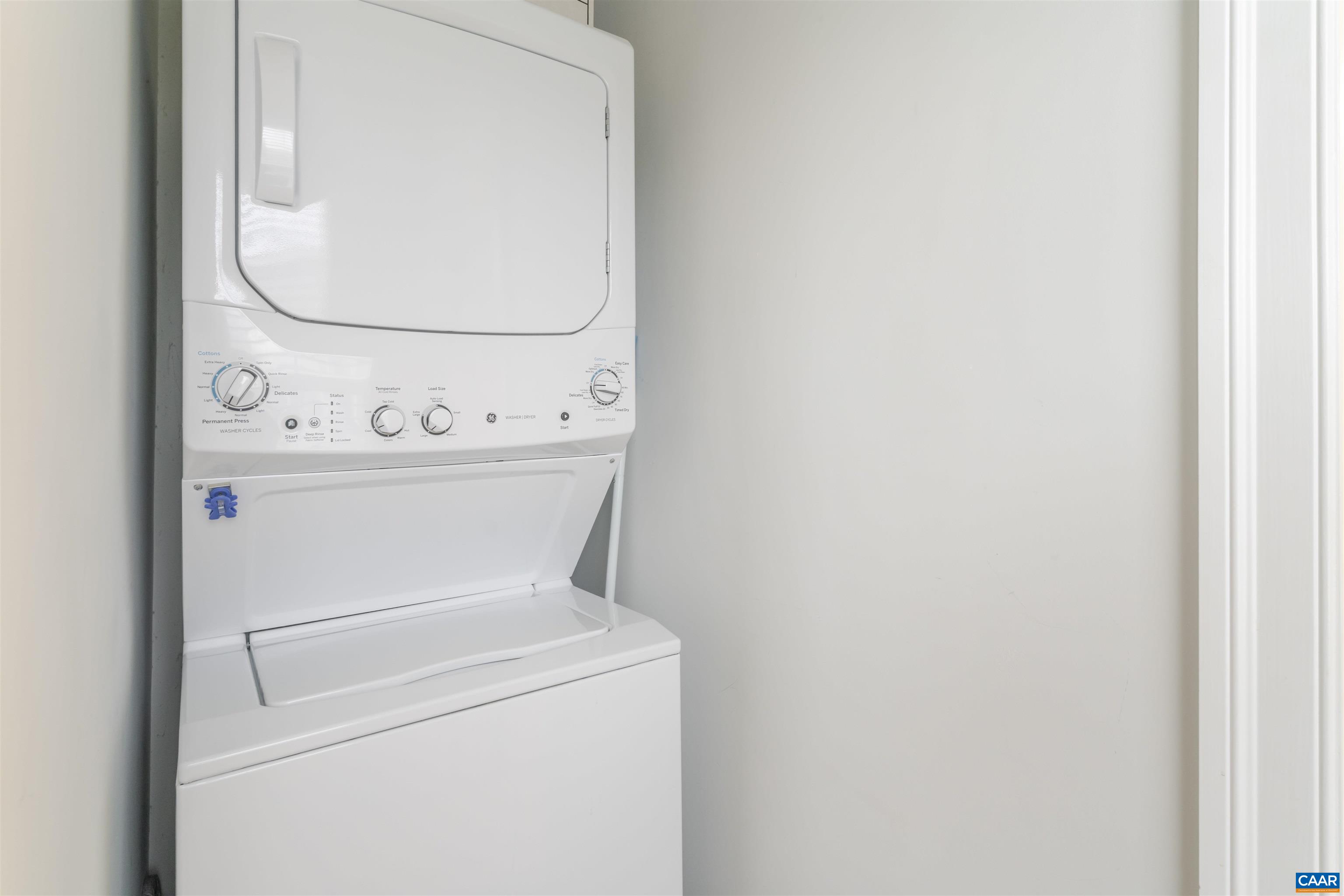 1311 DABNEY GRV, CHARLOTTESVILLE, Virginia 22901, 5 Bedrooms Bedrooms, ,3 BathroomsBathrooms,Residential,1311 DABNEY GRV,674764 MLS # 674764