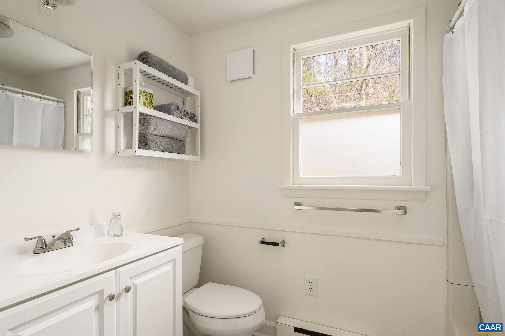 1102 DUNCAN HOLLOW LOOP, FABER, Virginia 22938, 2 Bedrooms Bedrooms, ,1 BathroomBathrooms,Residential,1102 DUNCAN HOLLOW LOOP,674772 MLS # 674772