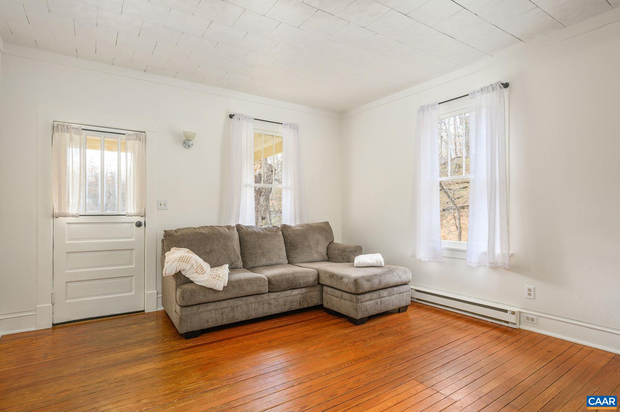 1102 DUNCAN HOLLOW LOOP, FABER, Virginia 22938, 2 Bedrooms Bedrooms, ,1 BathroomBathrooms,Residential,1102 DUNCAN HOLLOW LOOP,674772 MLS # 674772