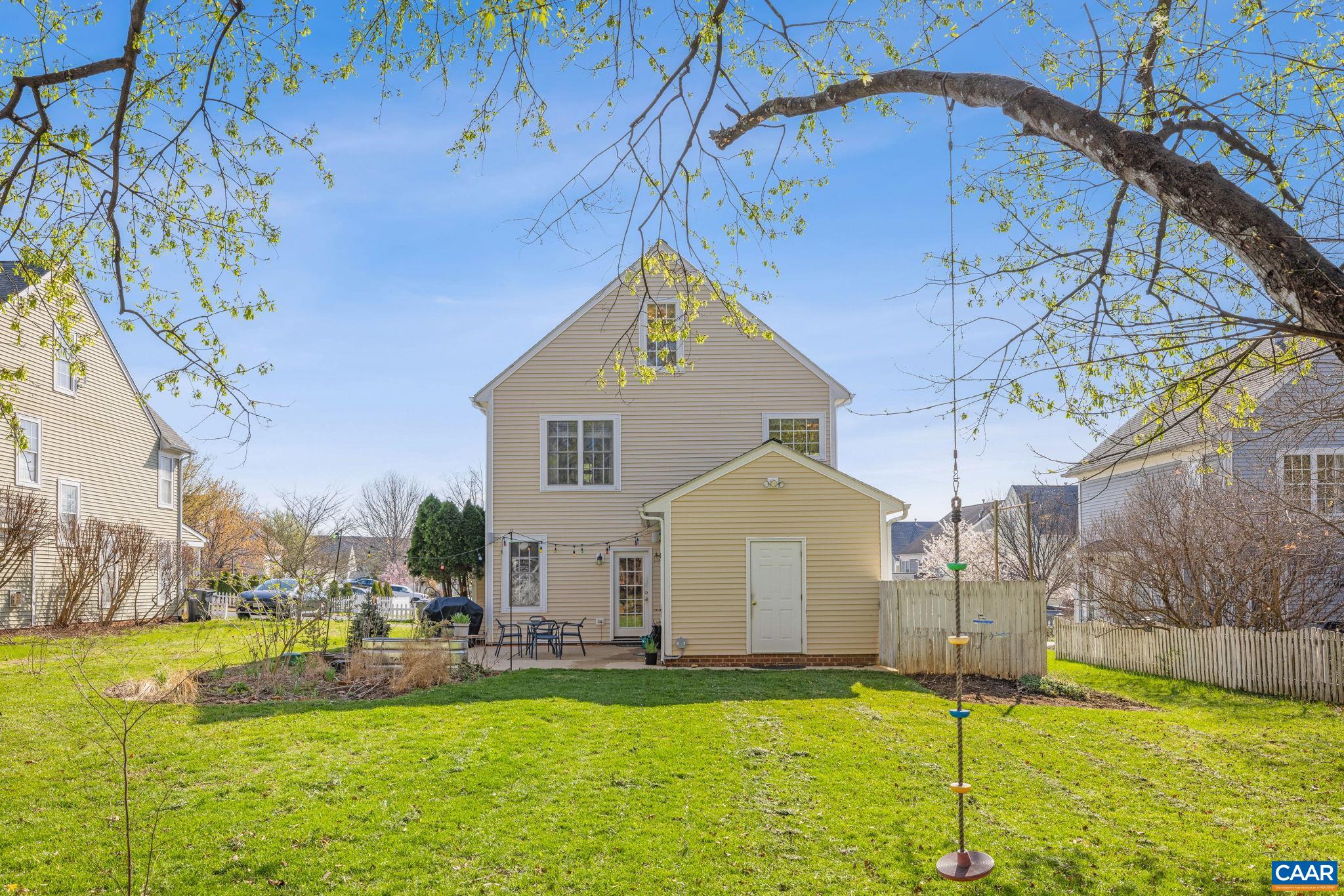 5518 HILL TOP ST, CROZET, Virginia 22932, 4 Bedrooms Bedrooms, ,2 BathroomsBathrooms,Residential,5518 HILL TOP ST,674884 MLS # 674884