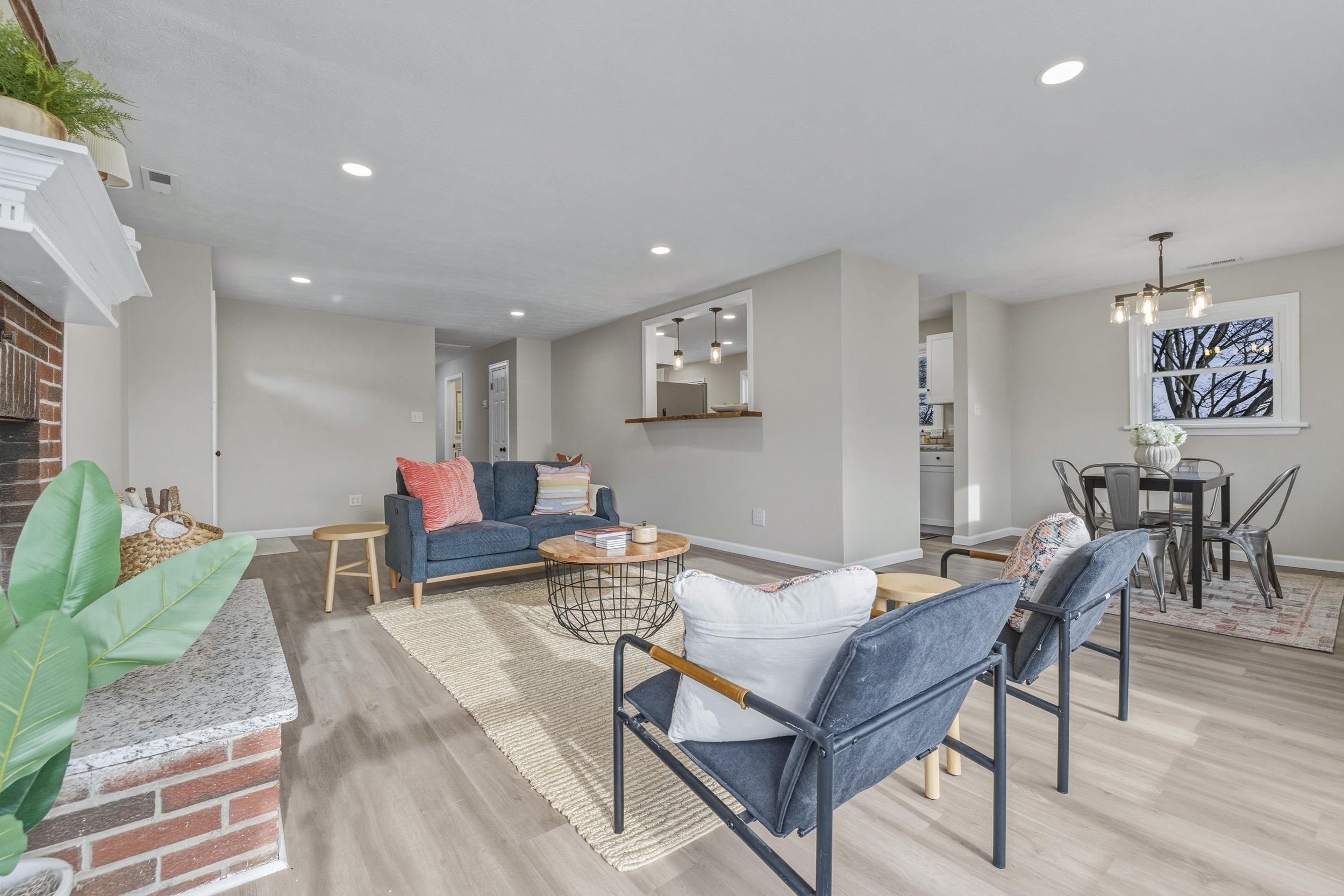 1045 SMITHLAND RD, HARRISONBURG, Virginia 22802, 4 Bedrooms Bedrooms, ,3 BathroomsBathrooms,Residential,1045 SMITHLAND RD,674890 MLS # 674890