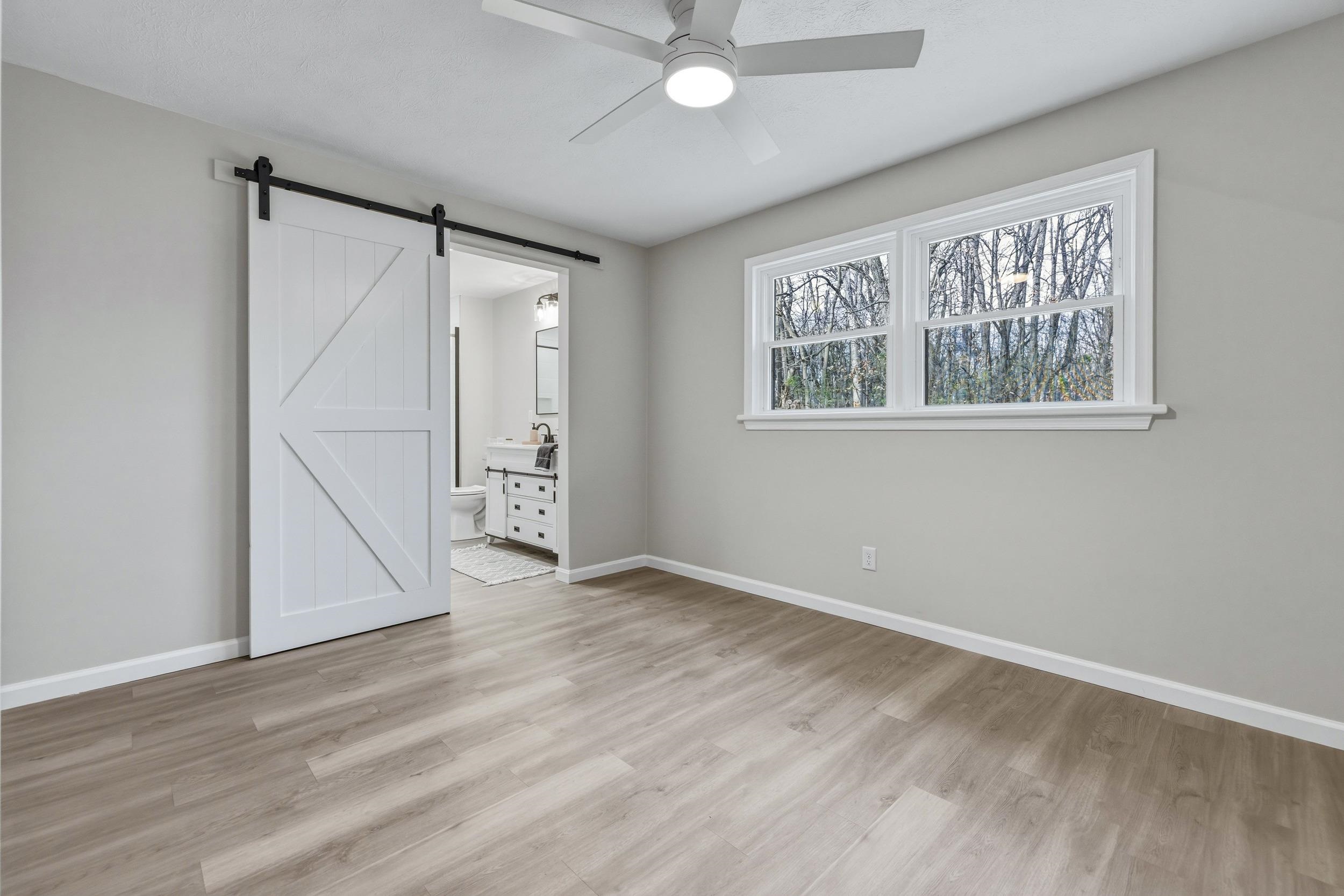 1045 SMITHLAND RD, HARRISONBURG, Virginia 22802, 4 Bedrooms Bedrooms, ,3 BathroomsBathrooms,Residential,1045 SMITHLAND RD,674890 MLS # 674890