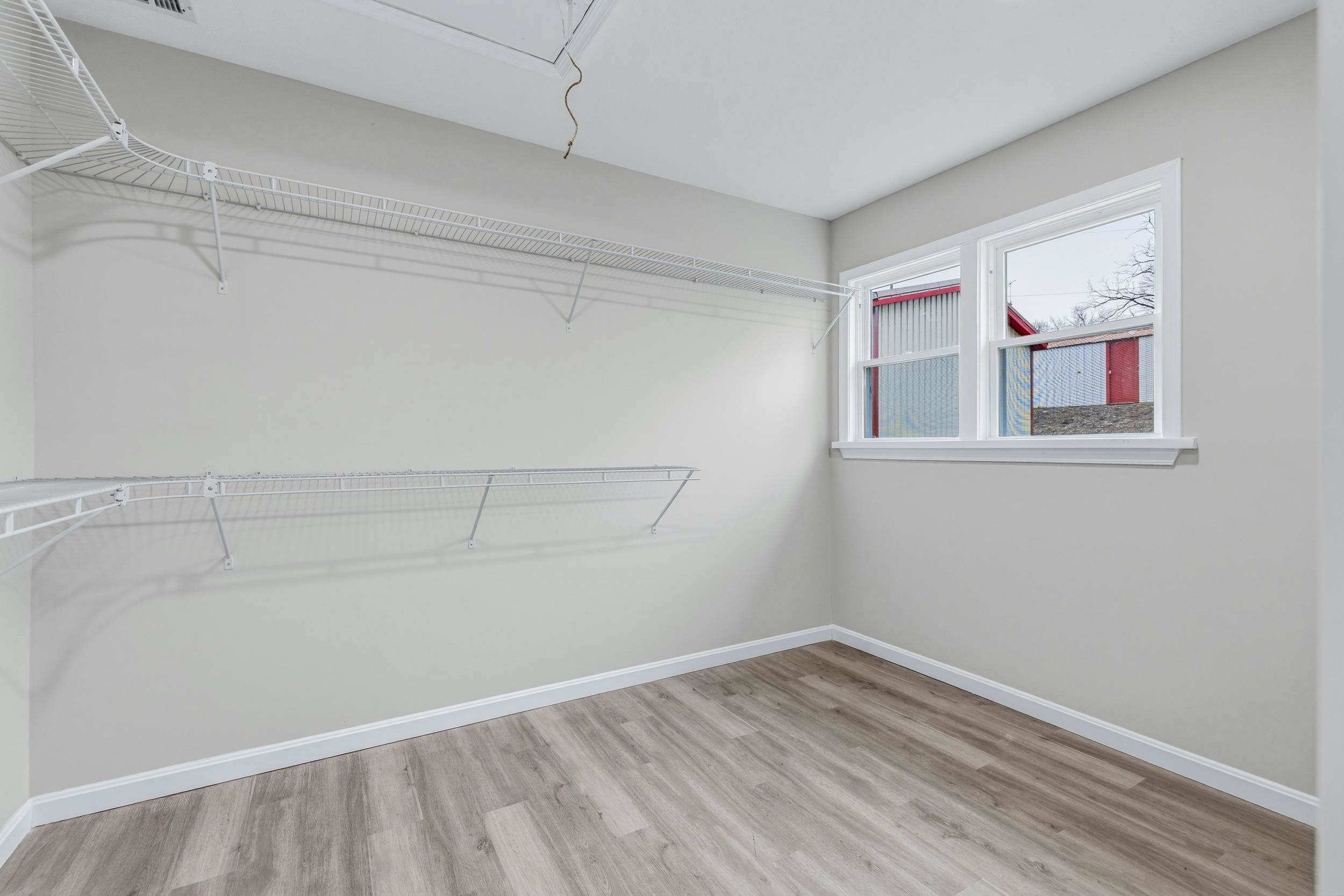 1045 SMITHLAND RD, HARRISONBURG, Virginia 22802, 4 Bedrooms Bedrooms, ,3 BathroomsBathrooms,Residential,1045 SMITHLAND RD,674890 MLS # 674890