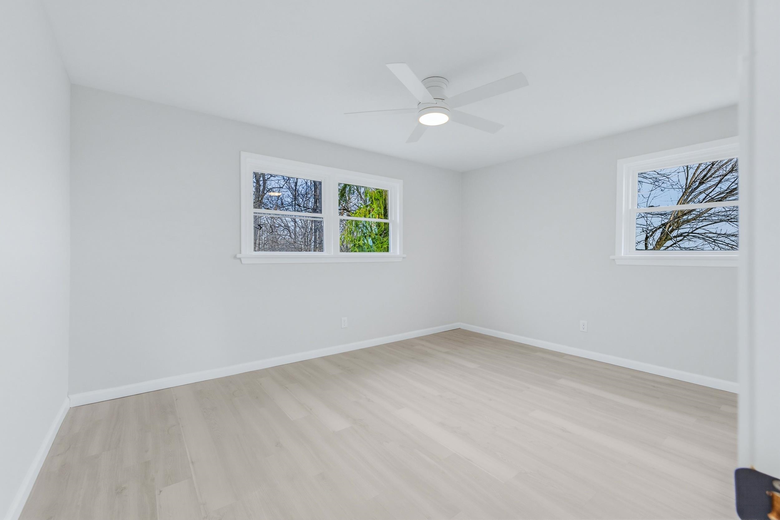 1045 SMITHLAND RD, HARRISONBURG, Virginia 22802, 4 Bedrooms Bedrooms, ,3 BathroomsBathrooms,Residential,1045 SMITHLAND RD,674890 MLS # 674890