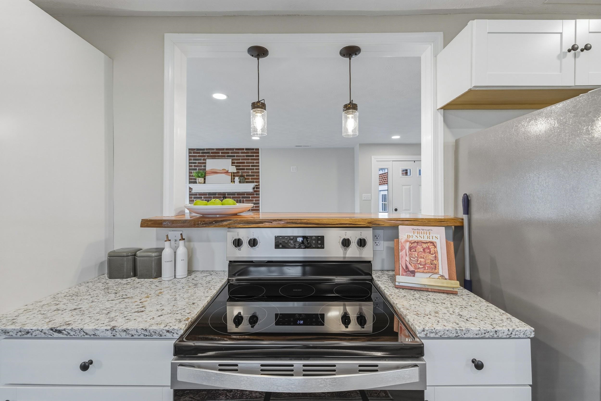 1045 SMITHLAND RD, HARRISONBURG, Virginia 22802, 4 Bedrooms Bedrooms, ,3 BathroomsBathrooms,Residential,1045 SMITHLAND RD,674890 MLS # 674890