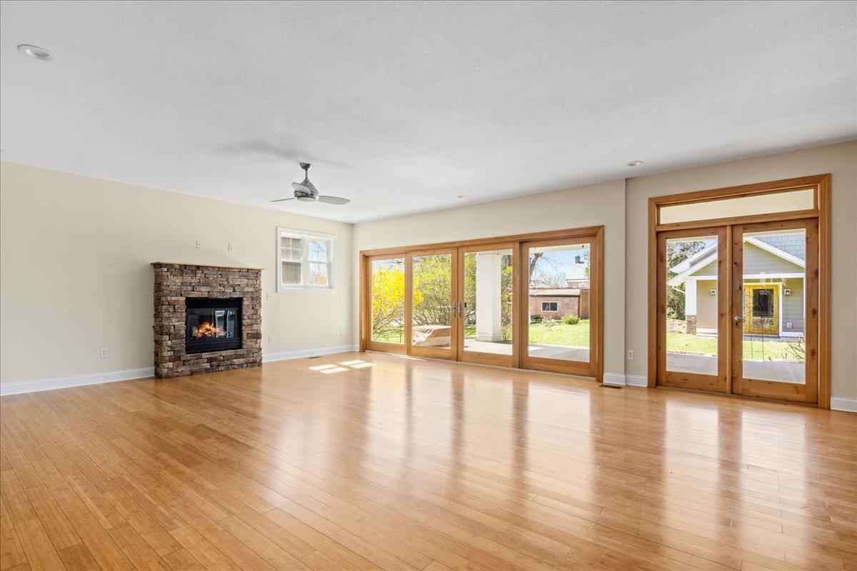 387 MONTICELLO AVE, HARRISONBURG, Virginia 22801, 5 Bedrooms Bedrooms, ,4 BathroomsBathrooms,Residential,387 MONTICELLO AVE,674891 MLS # 674891