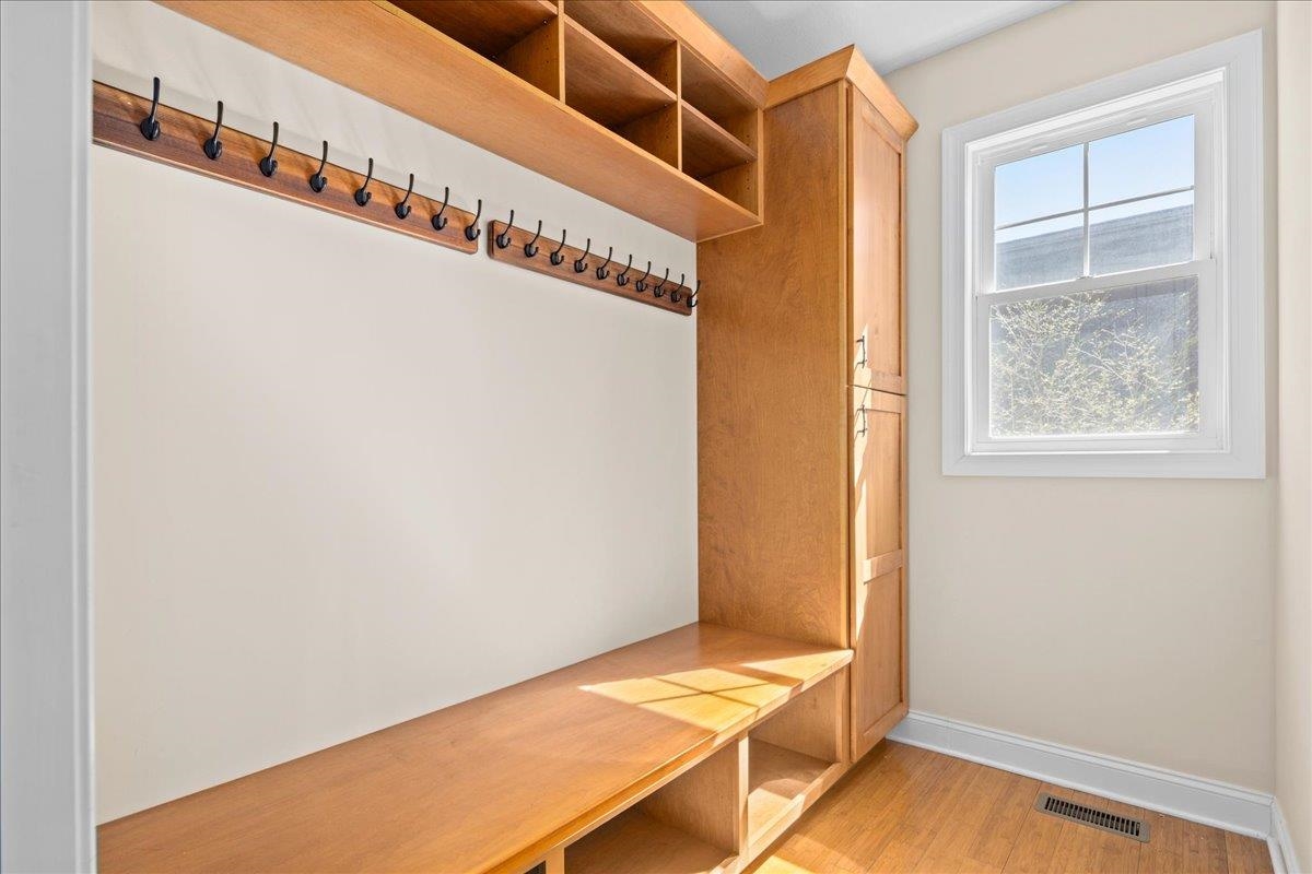 387 MONTICELLO AVE, HARRISONBURG, Virginia 22801, 5 Bedrooms Bedrooms, ,4 BathroomsBathrooms,Residential,387 MONTICELLO AVE,674891 MLS # 674891