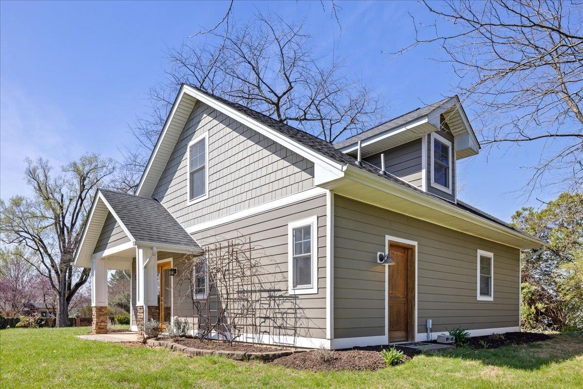 387 MONTICELLO AVE, HARRISONBURG, Virginia 22801, 5 Bedrooms Bedrooms, ,4 BathroomsBathrooms,Residential,387 MONTICELLO AVE,674891 MLS # 674891