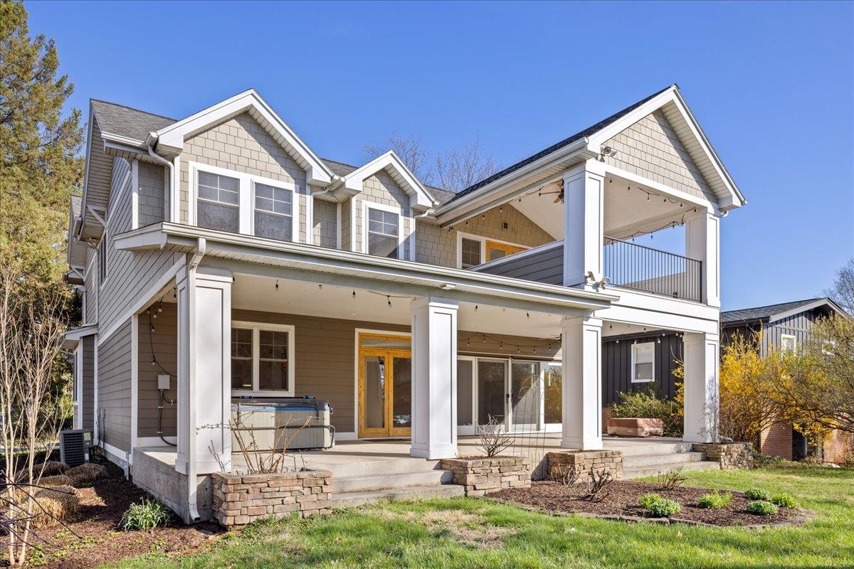 387 MONTICELLO AVE, HARRISONBURG, Virginia 22801, 5 Bedrooms Bedrooms, ,4 BathroomsBathrooms,Residential,387 MONTICELLO AVE,674891 MLS # 674891