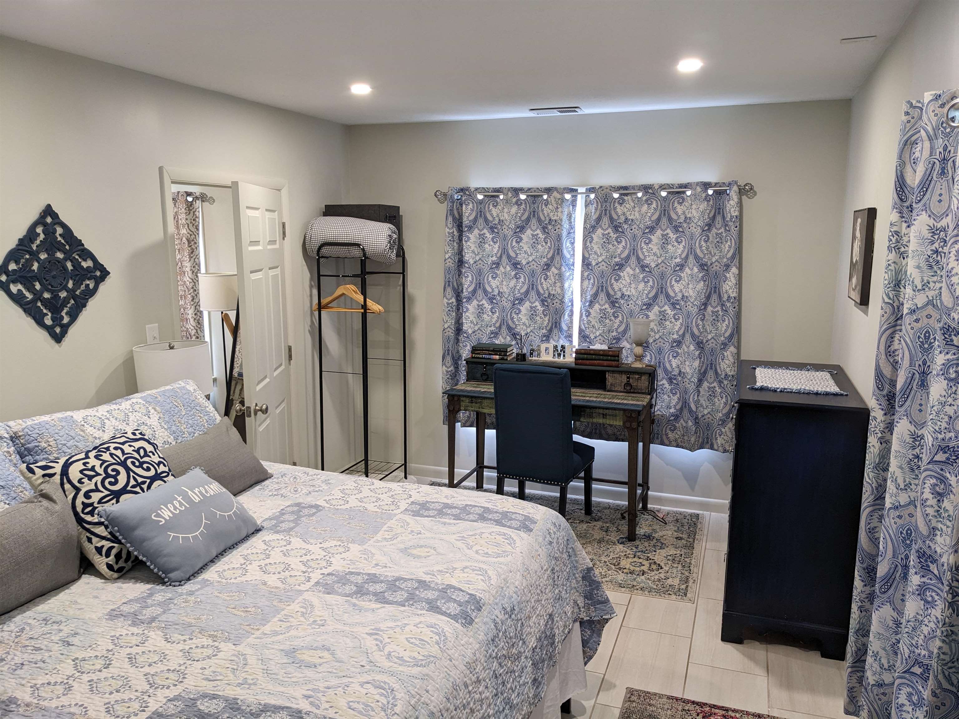 934 CLICKS LN, NEW MARKET, Virginia 22844, 1 Bedroom Bedrooms, ,1 BathroomBathrooms,Residential,934 CLICKS LN,674895 MLS # 674895 934 CLICKS LN, NEW MARKET, Virginia 22844, 1 Bedroom Bedrooms, ,1 BathroomBathrooms,Residential,934 CLICKS LN,674895 MLS # 674895