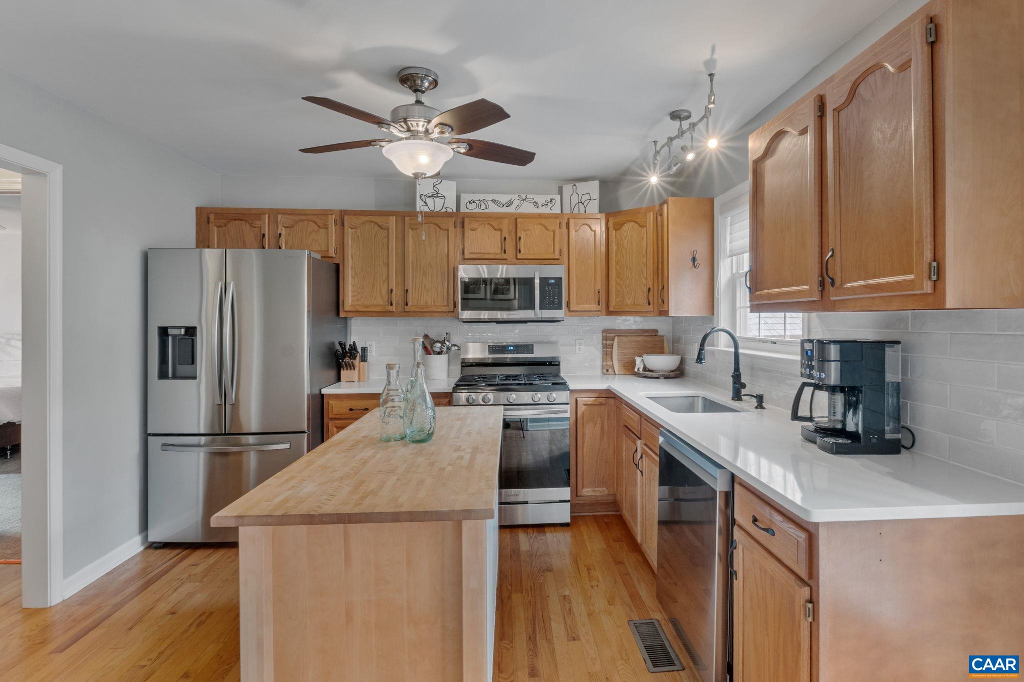 1767 HONEYSUCKLE LN, CHARLOTTESVILLE, Virginia 22902, 3 Bedrooms Bedrooms, ,2 BathroomsBathrooms,Residential,1767 HONEYSUCKLE LN,674898 MLS # 674898