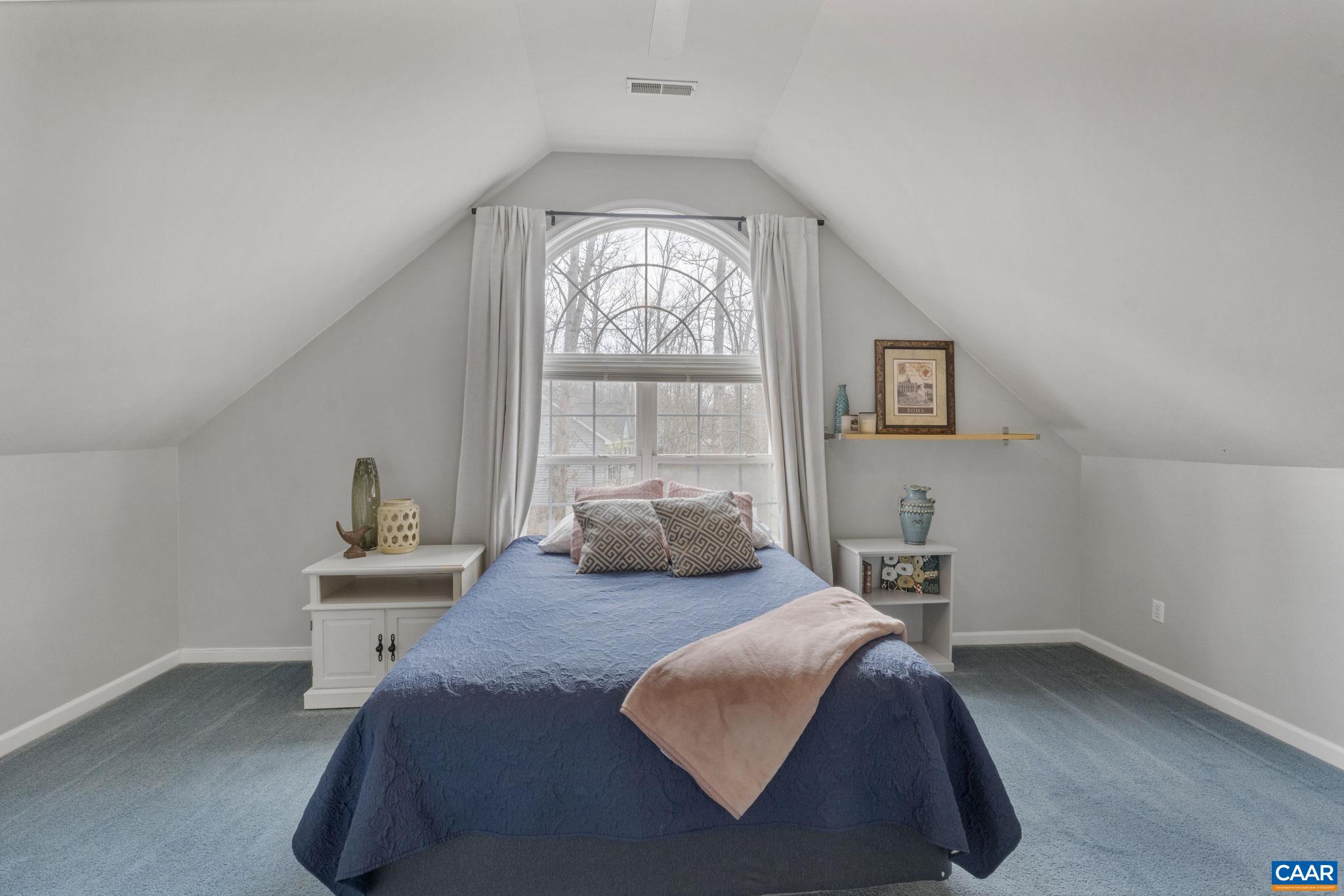 1767 HONEYSUCKLE LN, CHARLOTTESVILLE, Virginia 22902, 3 Bedrooms Bedrooms, ,2 BathroomsBathrooms,Residential,1767 HONEYSUCKLE LN,674898 MLS # 674898