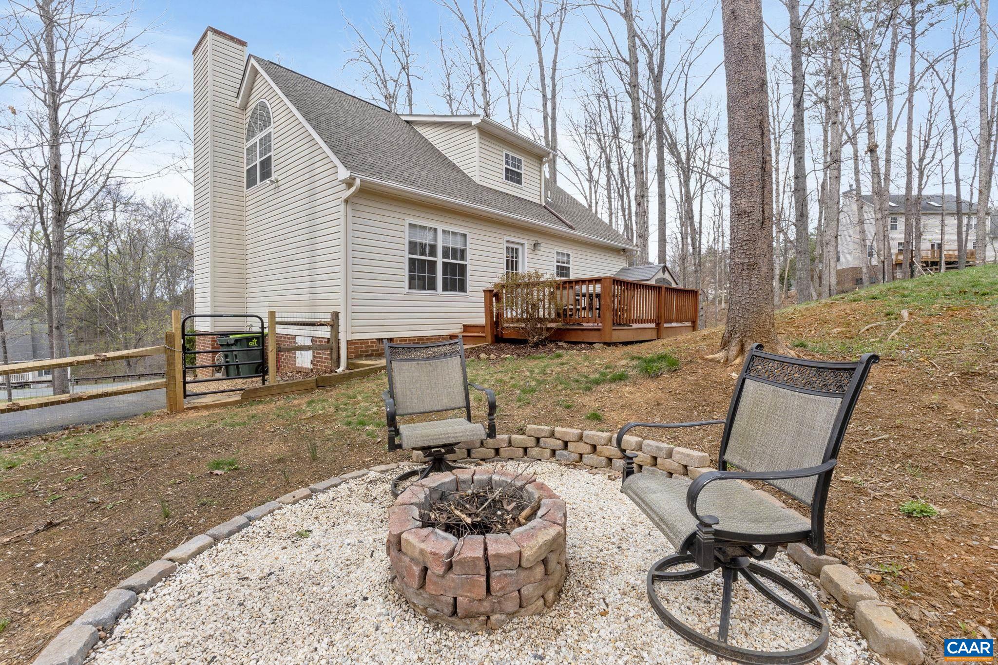 1767 HONEYSUCKLE LN, CHARLOTTESVILLE, Virginia 22902, 3 Bedrooms Bedrooms, ,2 BathroomsBathrooms,Residential,1767 HONEYSUCKLE LN,674898 MLS # 674898