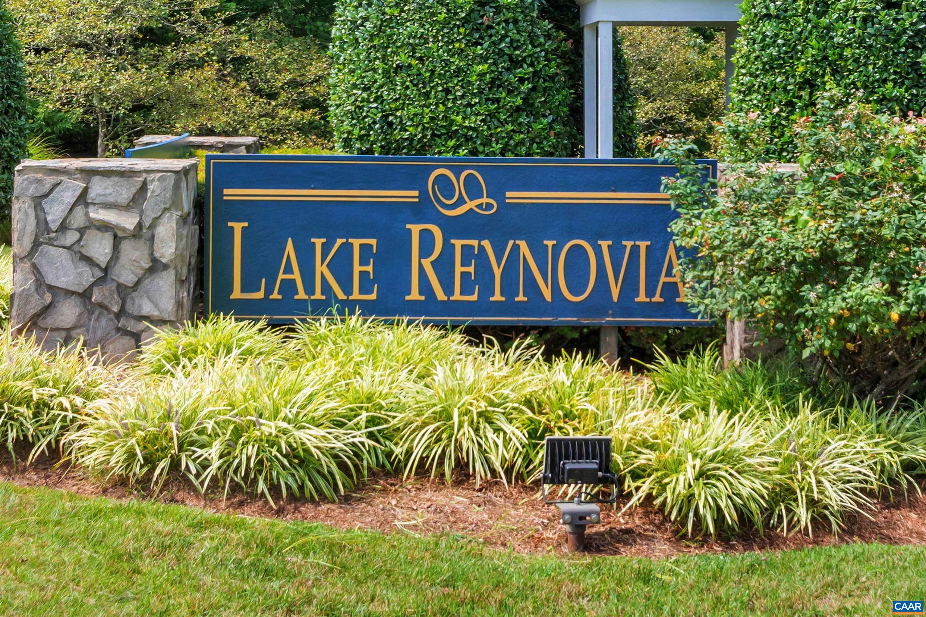 1767 HONEYSUCKLE LN, CHARLOTTESVILLE, Virginia 22902, 3 Bedrooms Bedrooms, ,2 BathroomsBathrooms,Residential,1767 HONEYSUCKLE LN,674898 MLS # 674898