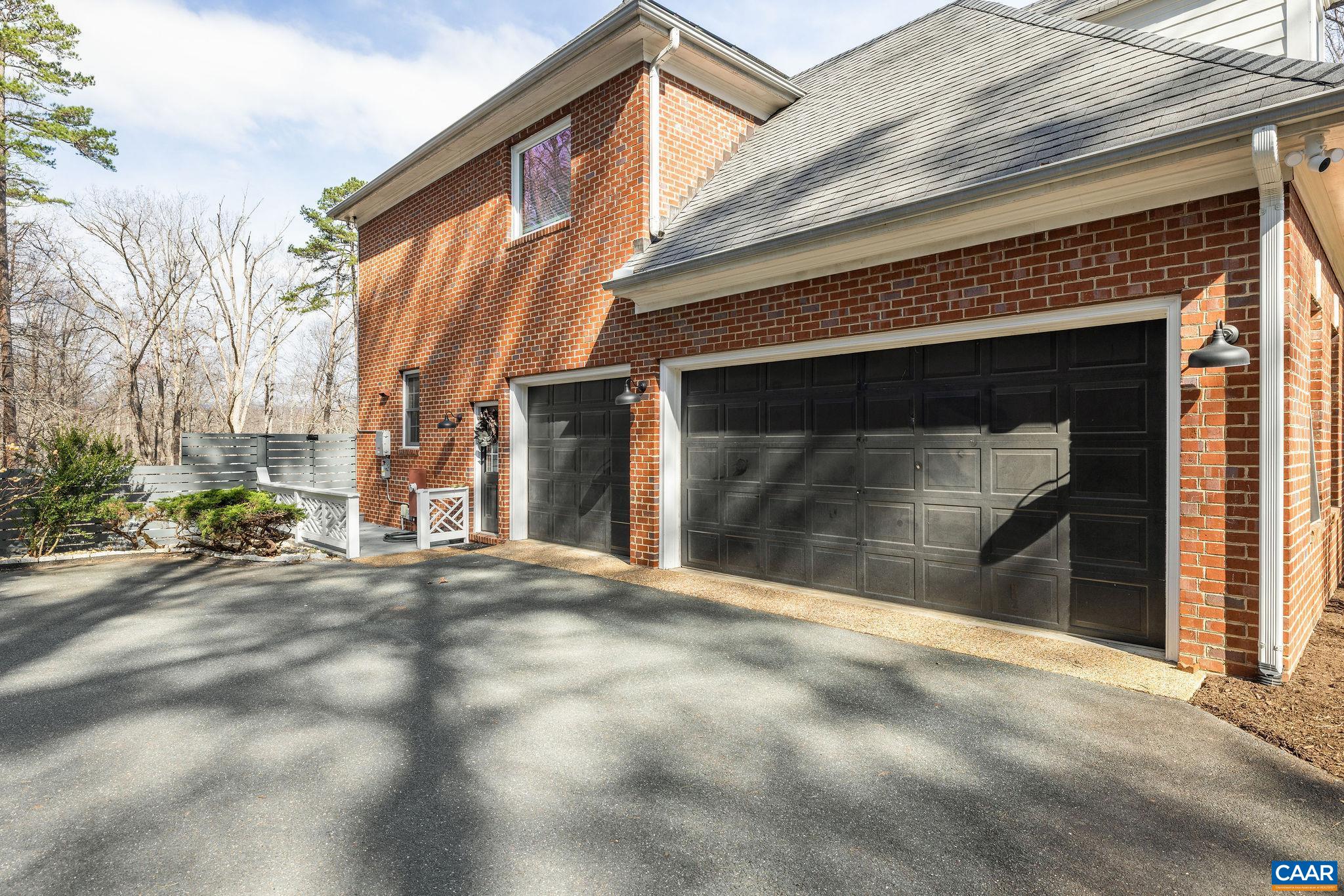 2600 WIND RIVER RD, CHARLOTTESVILLE, Virginia 22901, 6 Bedrooms Bedrooms, ,5 BathroomsBathrooms,Residential,2600 WIND RIVER RD,674901 MLS # 674901