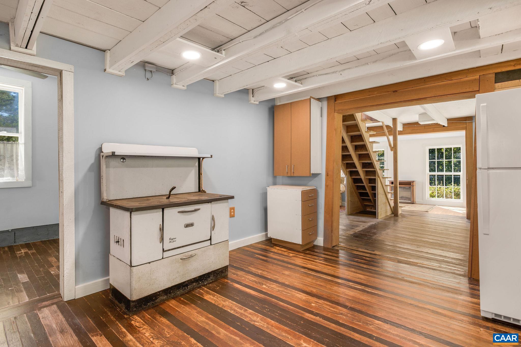 6878 CHAP PLACE LN, CROZET, Virginia 22932, 2 Bedrooms Bedrooms, ,1 BathroomBathrooms,Residential,6878 CHAP PLACE LN,674903 MLS # 674903