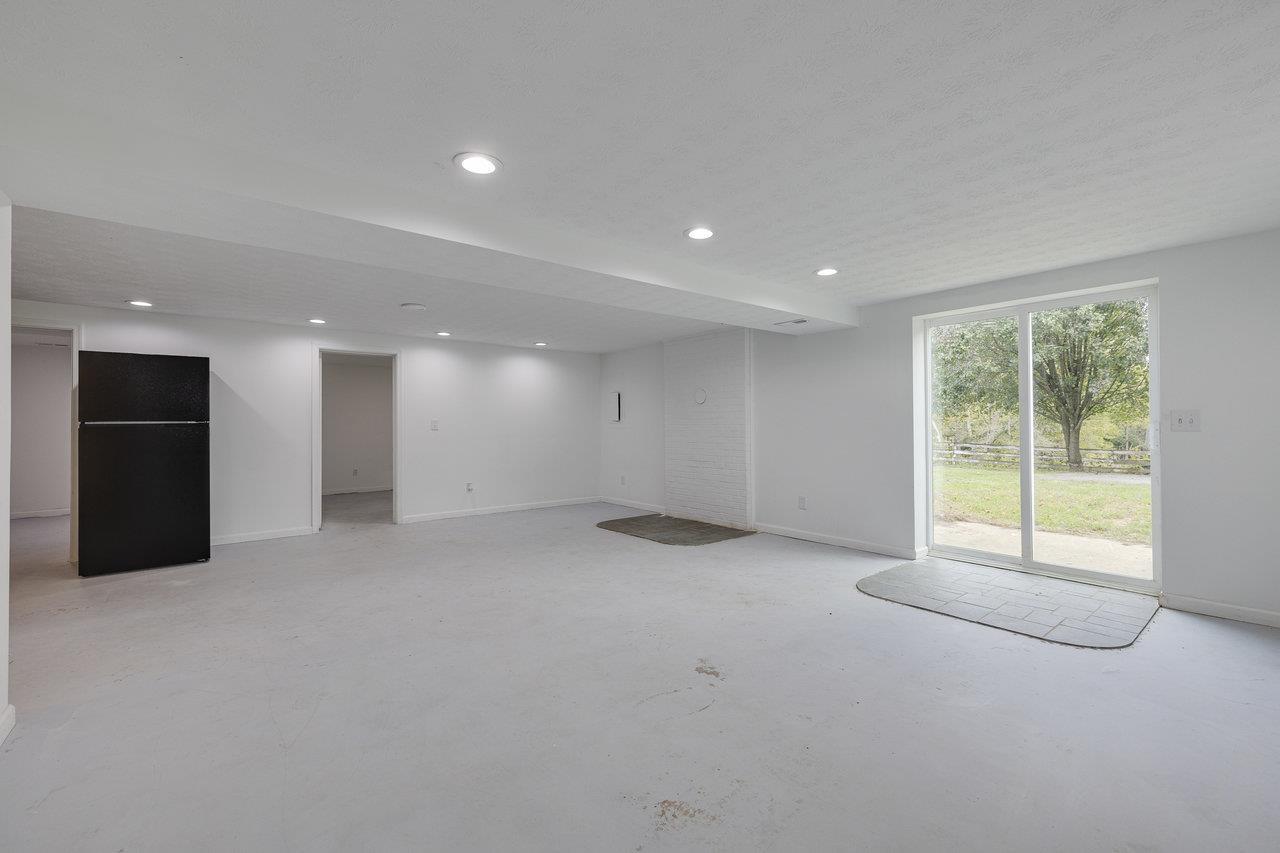 11193 INDIAN TRAIL RD, ROCKINGHAM, Virginia 22802, 6 Bedrooms Bedrooms, ,3 BathroomsBathrooms,Residential,11193 INDIAN TRAIL RD,674904 MLS # 674904