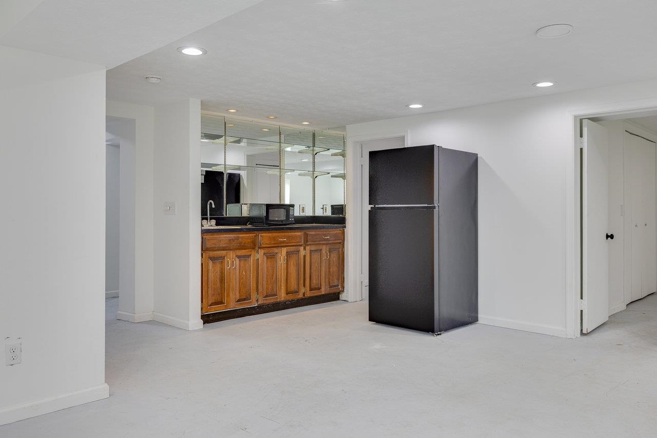 11193 INDIAN TRAIL RD, ROCKINGHAM, Virginia 22802, 6 Bedrooms Bedrooms, ,3 BathroomsBathrooms,Residential,11193 INDIAN TRAIL RD,674904 MLS # 674904