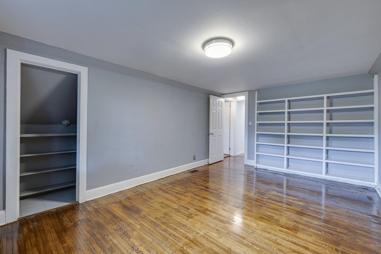 11193 INDIAN TRAIL RD, ROCKINGHAM, Virginia 22802, 6 Bedrooms Bedrooms, ,3 BathroomsBathrooms,Residential,11193 INDIAN TRAIL RD,674904 MLS # 674904