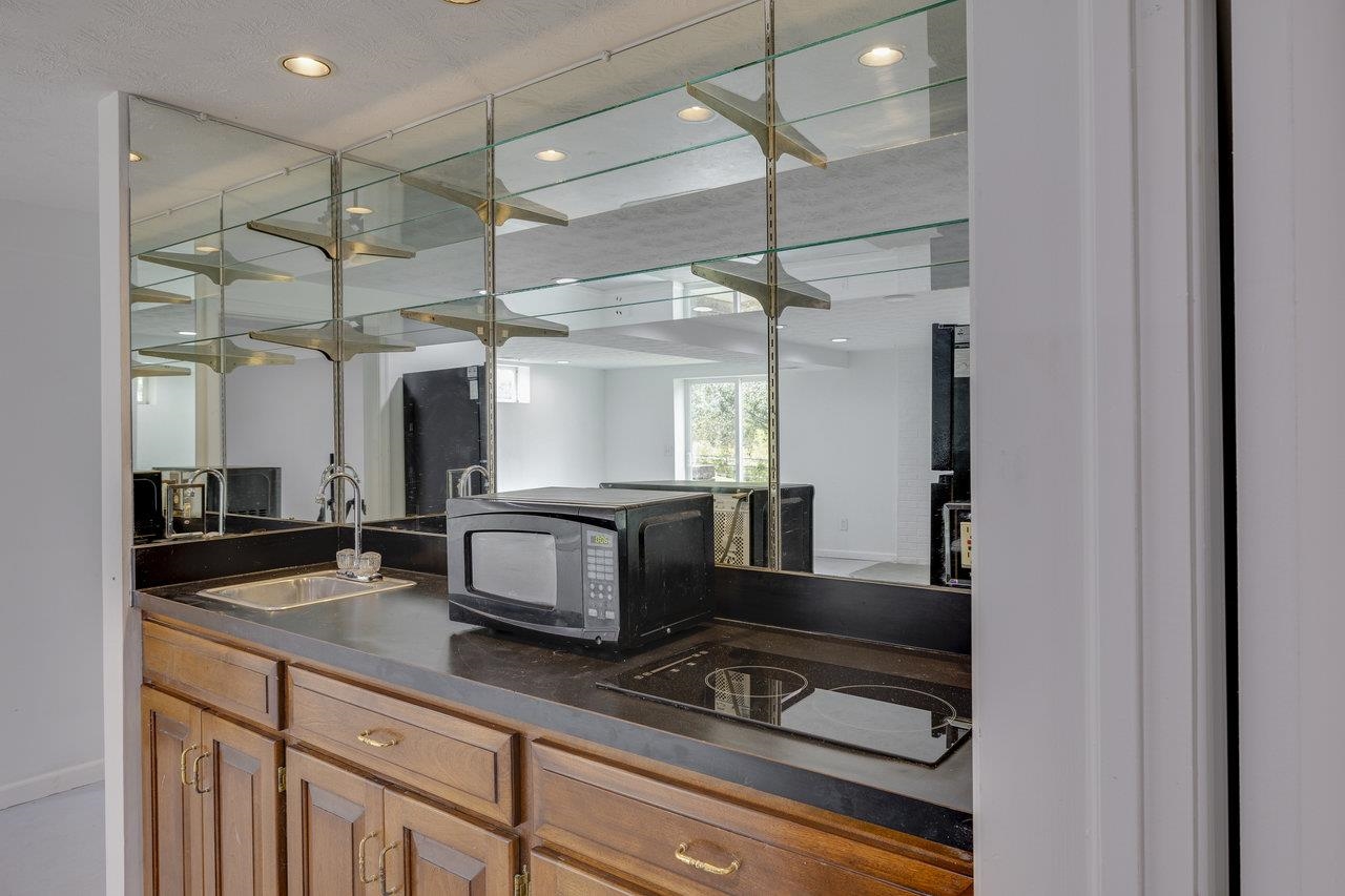 11193 INDIAN TRAIL RD, ROCKINGHAM, Virginia 22802, 6 Bedrooms Bedrooms, ,3 BathroomsBathrooms,Residential,11193 INDIAN TRAIL RD,674904 MLS # 674904