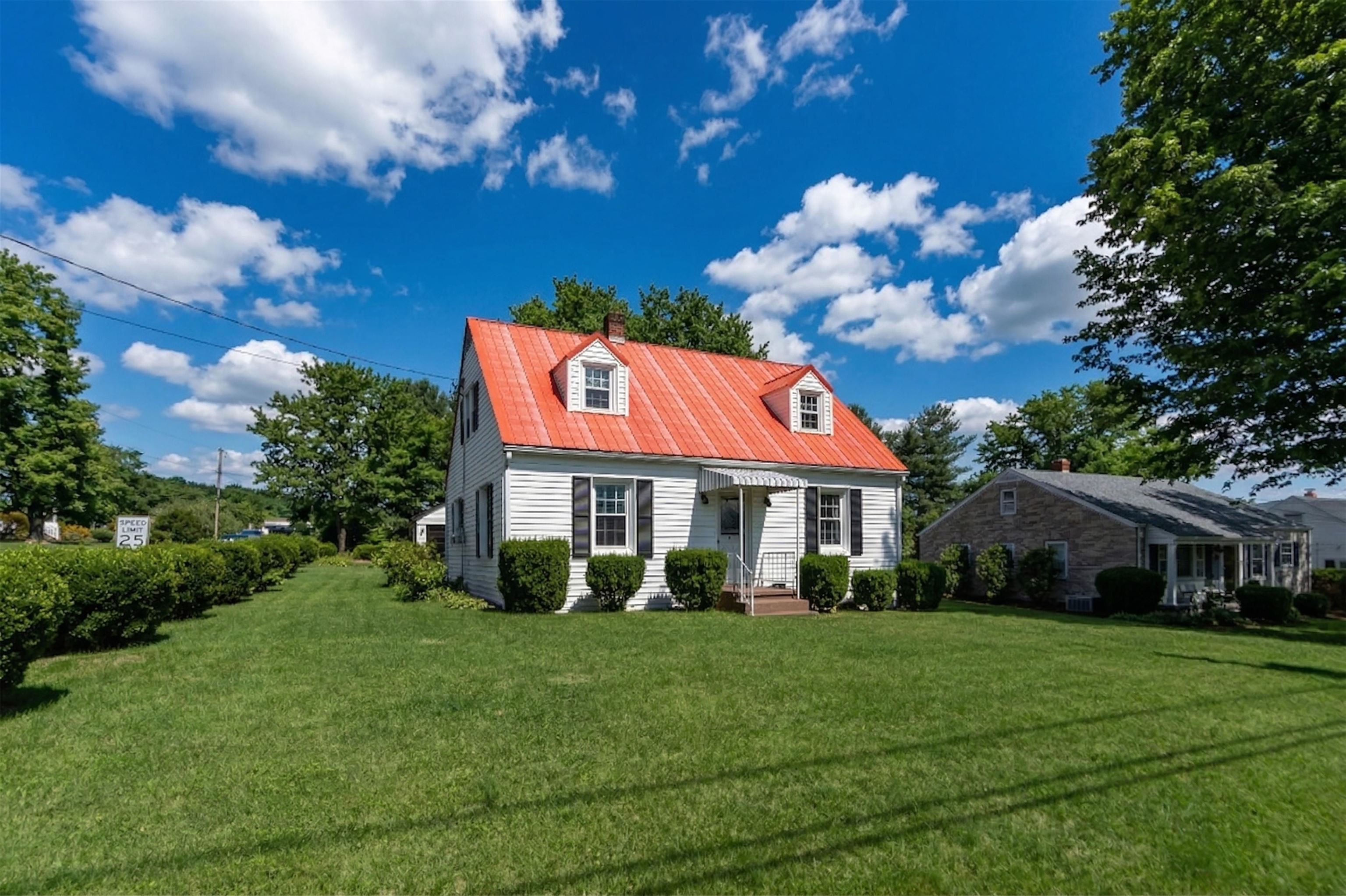 99 SEAWRIGHT SPRINGS RD, MOUNT SIDNEY, Virginia 24467, 3 Bedrooms Bedrooms, ,1 BathroomBathrooms,Residential,99 SEAWRIGHT SPRINGS RD,674907 MLS # 674907