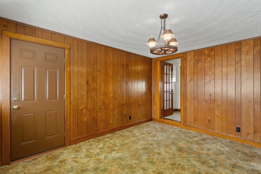 8635 NORTH VALLEY PIKE, ROCKINGHAM, Virginia 22802, 3 Bedrooms Bedrooms, ,1 BathroomBathrooms,Residential,8635 NORTH VALLEY PIKE,674908 MLS # 674908 8635 NORTH VALLEY PIKE, ROCKINGHAM, Virginia 22802, 3 Bedrooms Bedrooms, ,1 BathroomBathrooms,Residential,8635 NORTH VALLEY PIKE,674908 MLS # 674908