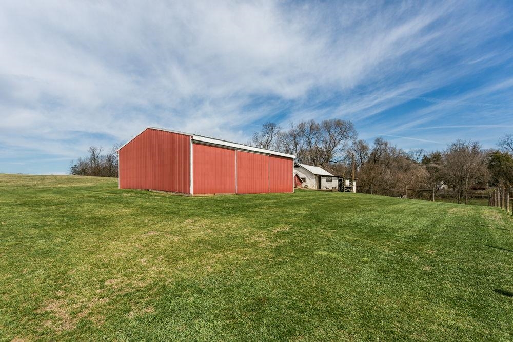 1200 Square Feet 1200 Square Feet