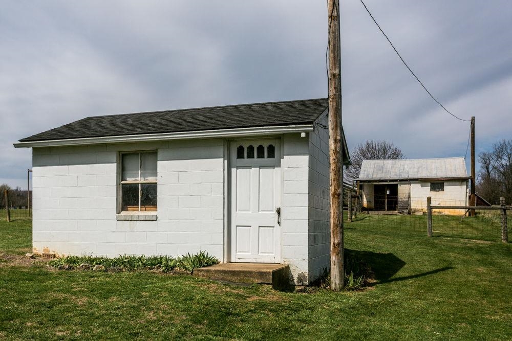 8635 NORTH VALLEY PIKE, ROCKINGHAM, Virginia 22802, 3 Bedrooms Bedrooms, ,1 BathroomBathrooms,Residential,8635 NORTH VALLEY PIKE,674908 MLS # 674908 8635 NORTH VALLEY PIKE, ROCKINGHAM, Virginia 22802, 3 Bedrooms Bedrooms, ,1 BathroomBathrooms,Residential,8635 NORTH VALLEY PIKE,674908 MLS # 674908