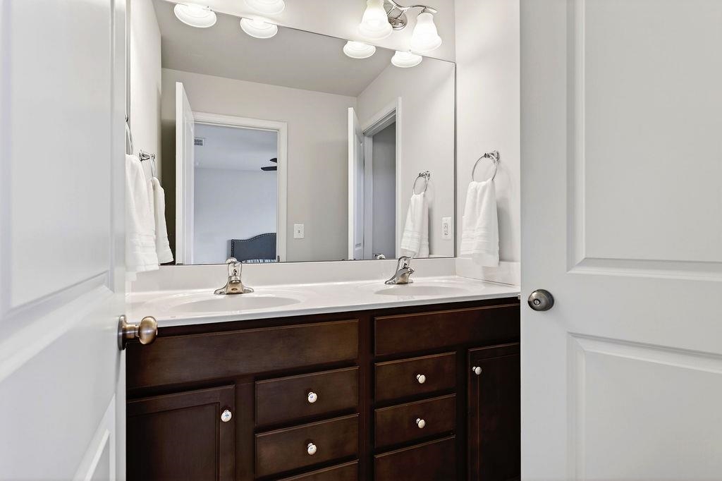 229 WILLOWSHIRE CT, WAYNESBORO, Virginia 22980, 3 Bedrooms Bedrooms, ,2 BathroomsBathrooms,Residential,229 WILLOWSHIRE CT,674909 MLS # 674909 229 WILLOWSHIRE CT, WAYNESBORO, Virginia 22980, 3 Bedrooms Bedrooms, ,2 BathroomsBathrooms,Residential,229 WILLOWSHIRE CT,674909 MLS # 674909