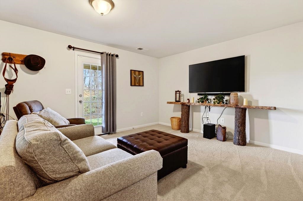 229 WILLOWSHIRE CT, WAYNESBORO, Virginia 22980, 3 Bedrooms Bedrooms, ,2 BathroomsBathrooms,Residential,229 WILLOWSHIRE CT,674909 MLS # 674909 229 WILLOWSHIRE CT, WAYNESBORO, Virginia 22980, 3 Bedrooms Bedrooms, ,2 BathroomsBathrooms,Residential,229 WILLOWSHIRE CT,674909 MLS # 674909