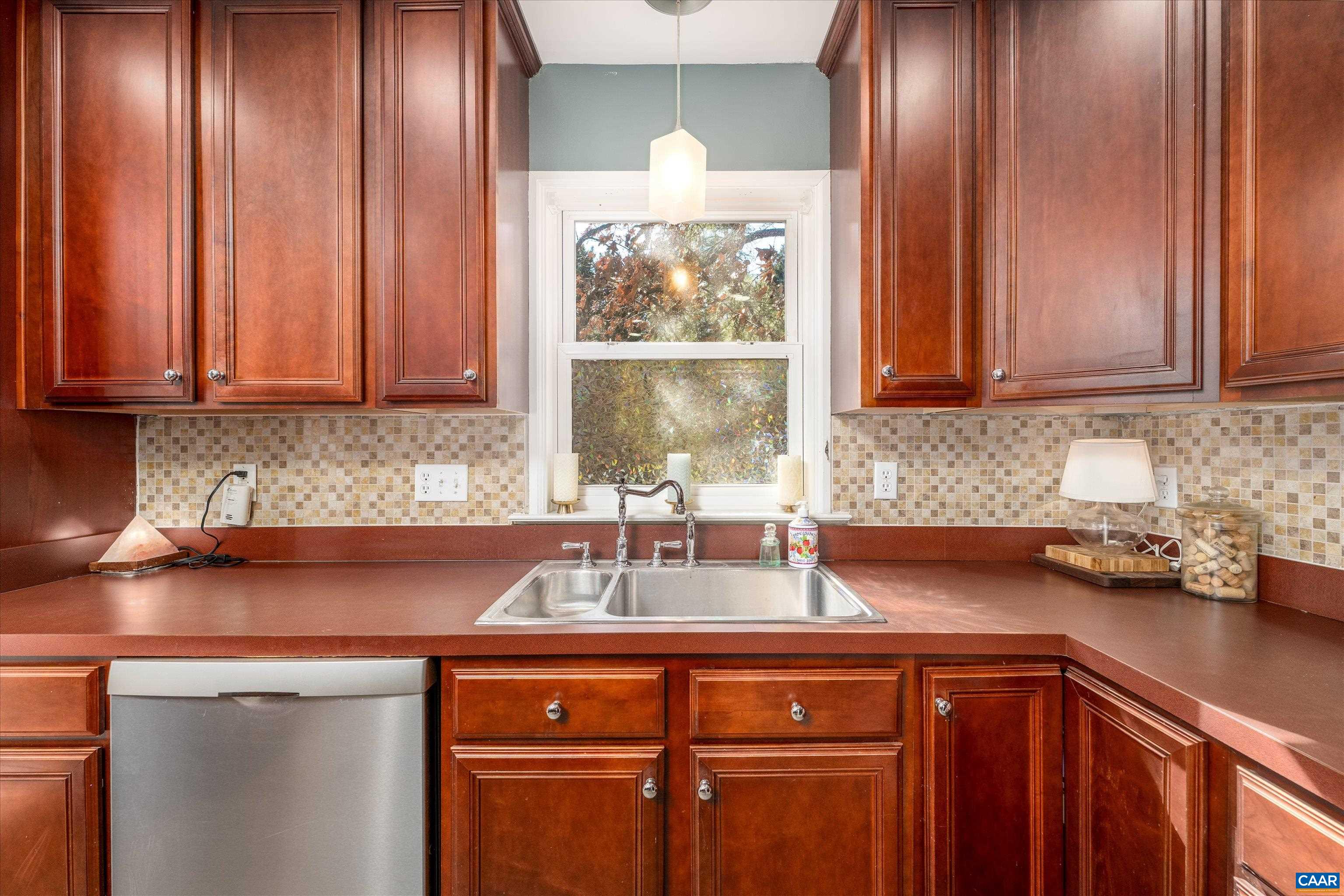 579 JEFFERSON DR, PALMYRA, Virginia 22963, 3 Bedrooms Bedrooms, ,2 BathroomsBathrooms,Residential,579 JEFFERSON DR,674912 MLS # 674912