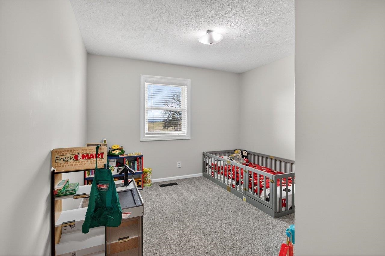 1258 LONGS PUMP RD, HARRISONBURG, Virginia 22802, 3 Bedrooms Bedrooms, ,2 BathroomsBathrooms,Residential,1258 LONGS PUMP RD,674915 MLS # 674915