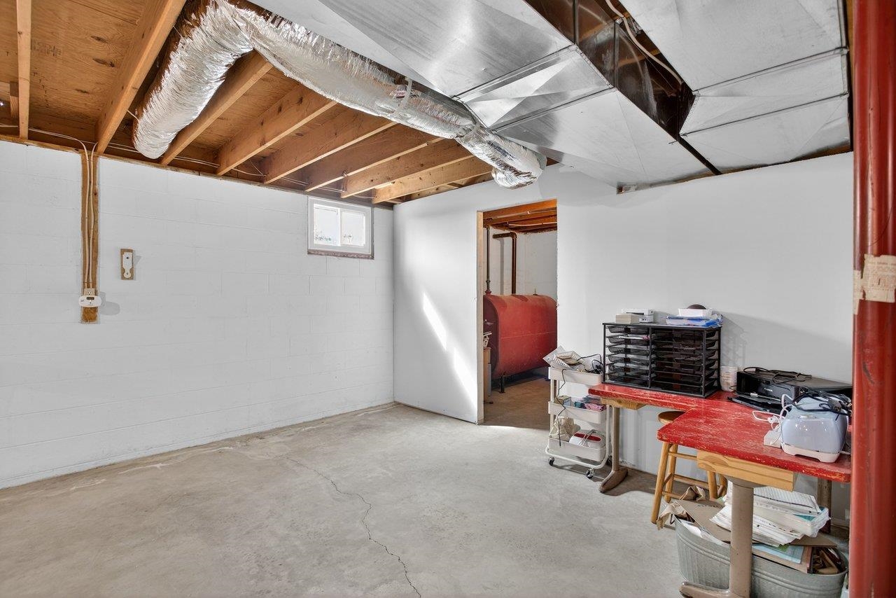 1258 LONGS PUMP RD, HARRISONBURG, Virginia 22802, 3 Bedrooms Bedrooms, ,2 BathroomsBathrooms,Residential,1258 LONGS PUMP RD,674915 MLS # 674915