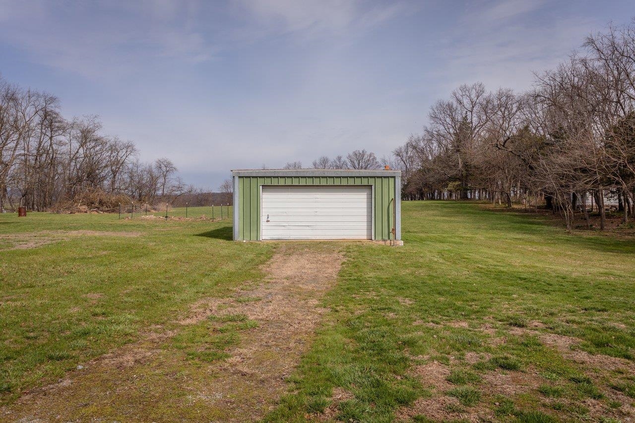 1258 LONGS PUMP RD, HARRISONBURG, Virginia 22802, 3 Bedrooms Bedrooms, ,2 BathroomsBathrooms,Residential,1258 LONGS PUMP RD,674915 MLS # 674915