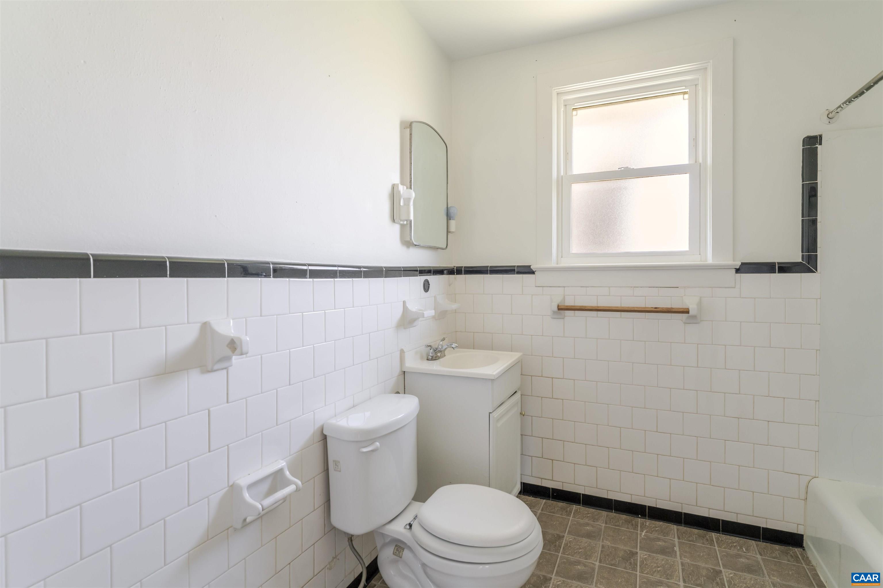 247 RAPIDAN CHURCH LN, WOLFTOWN, Virginia 22748, 3 Bedrooms Bedrooms, ,2 BathroomsBathrooms,Residential,Azalea Hill,247 RAPIDAN CHURCH LN,674918 MLS # 674918