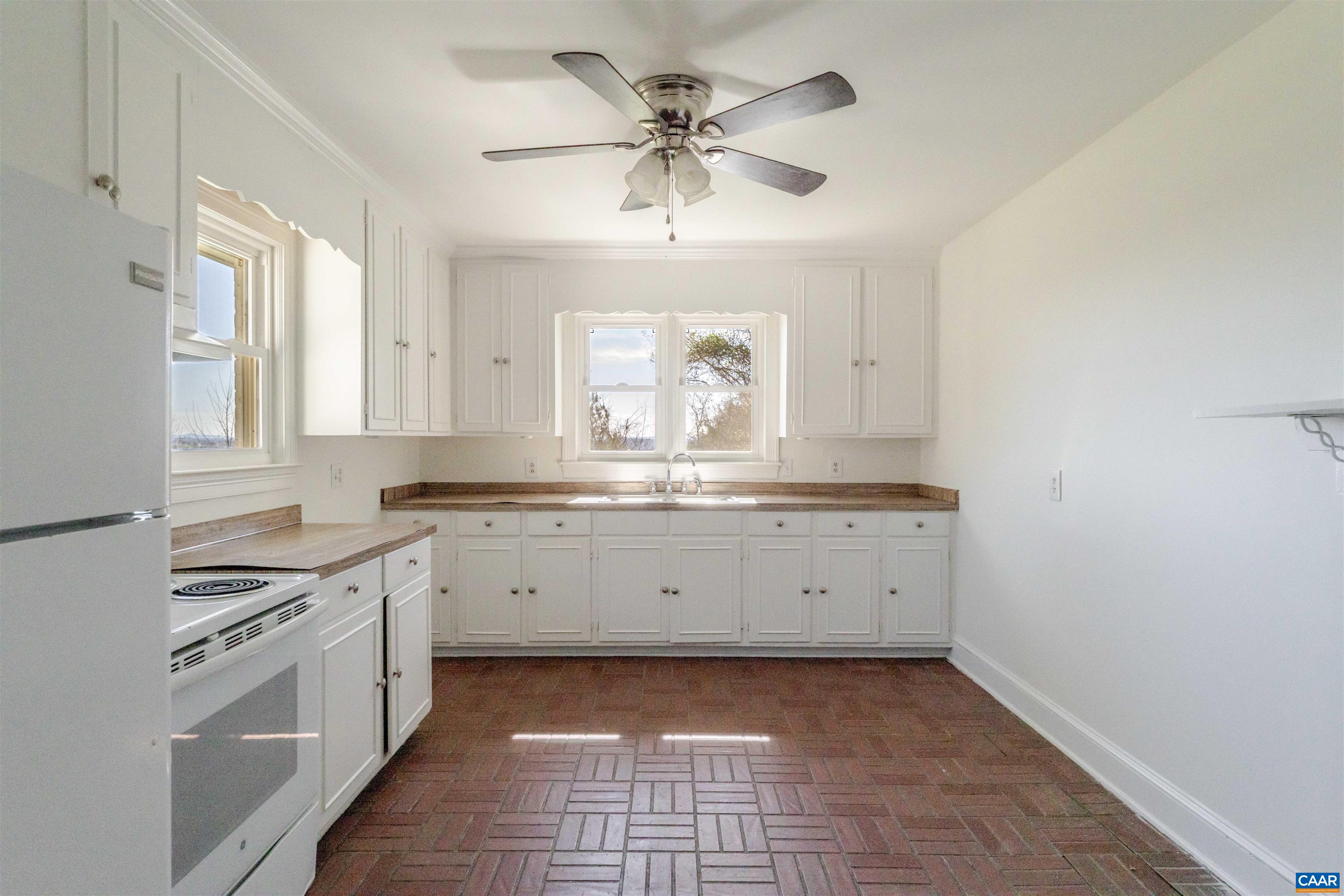 247 RAPIDAN CHURCH LN, WOLFTOWN, Virginia 22748, 3 Bedrooms Bedrooms, ,2 BathroomsBathrooms,Residential,Azalea Hill,247 RAPIDAN CHURCH LN,674918 MLS # 674918