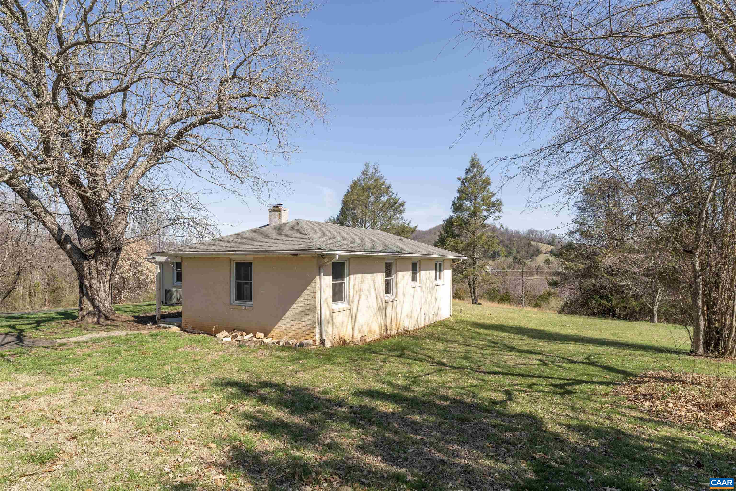 247 RAPIDAN CHURCH LN, WOLFTOWN, Virginia 22748, 3 Bedrooms Bedrooms, ,2 BathroomsBathrooms,Residential,Azalea Hill,247 RAPIDAN CHURCH LN,674918 MLS # 674918