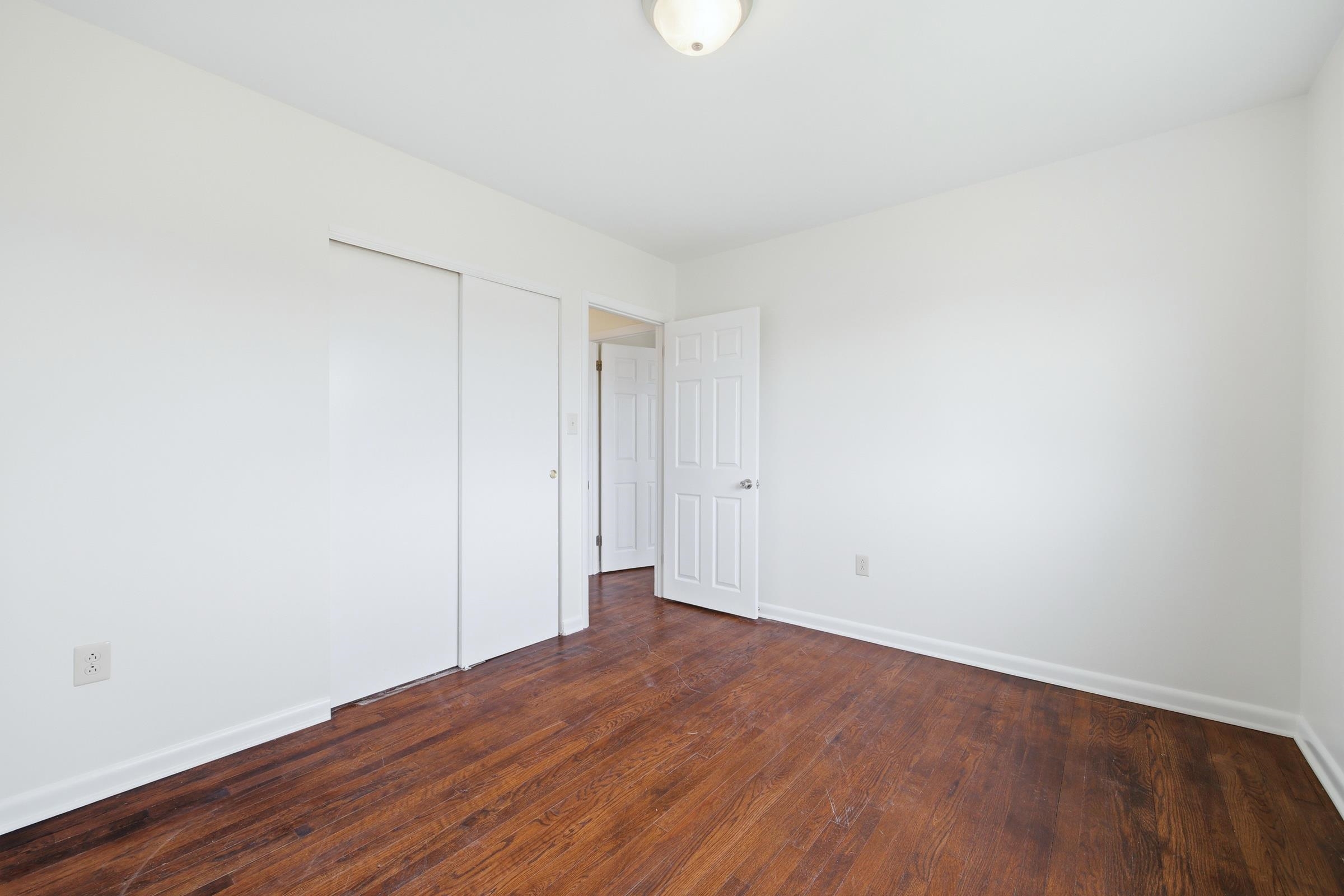 856 LEAKSVILLE RD, LURAY, Virginia 22835, 3 Bedrooms Bedrooms, ,1 BathroomBathrooms,Residential,856 LEAKSVILLE RD,674919 MLS # 674919