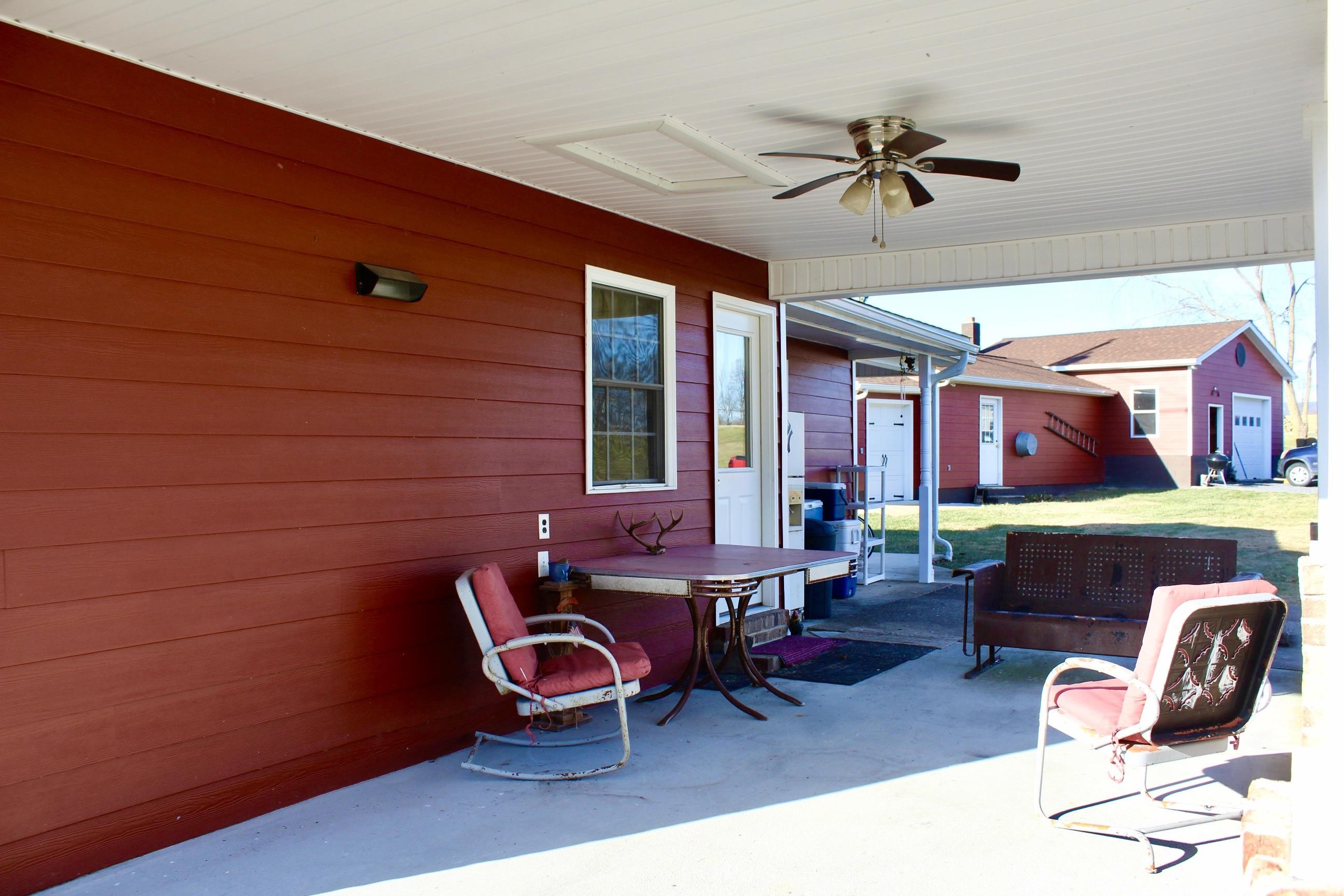 10264 NAZARENE CHURCH RD, BRIDGEWATER, Virginia 22812, 3 Bedrooms Bedrooms, ,1 BathroomBathrooms,Residential,10264 NAZARENE CHURCH RD,674920 MLS # 674920