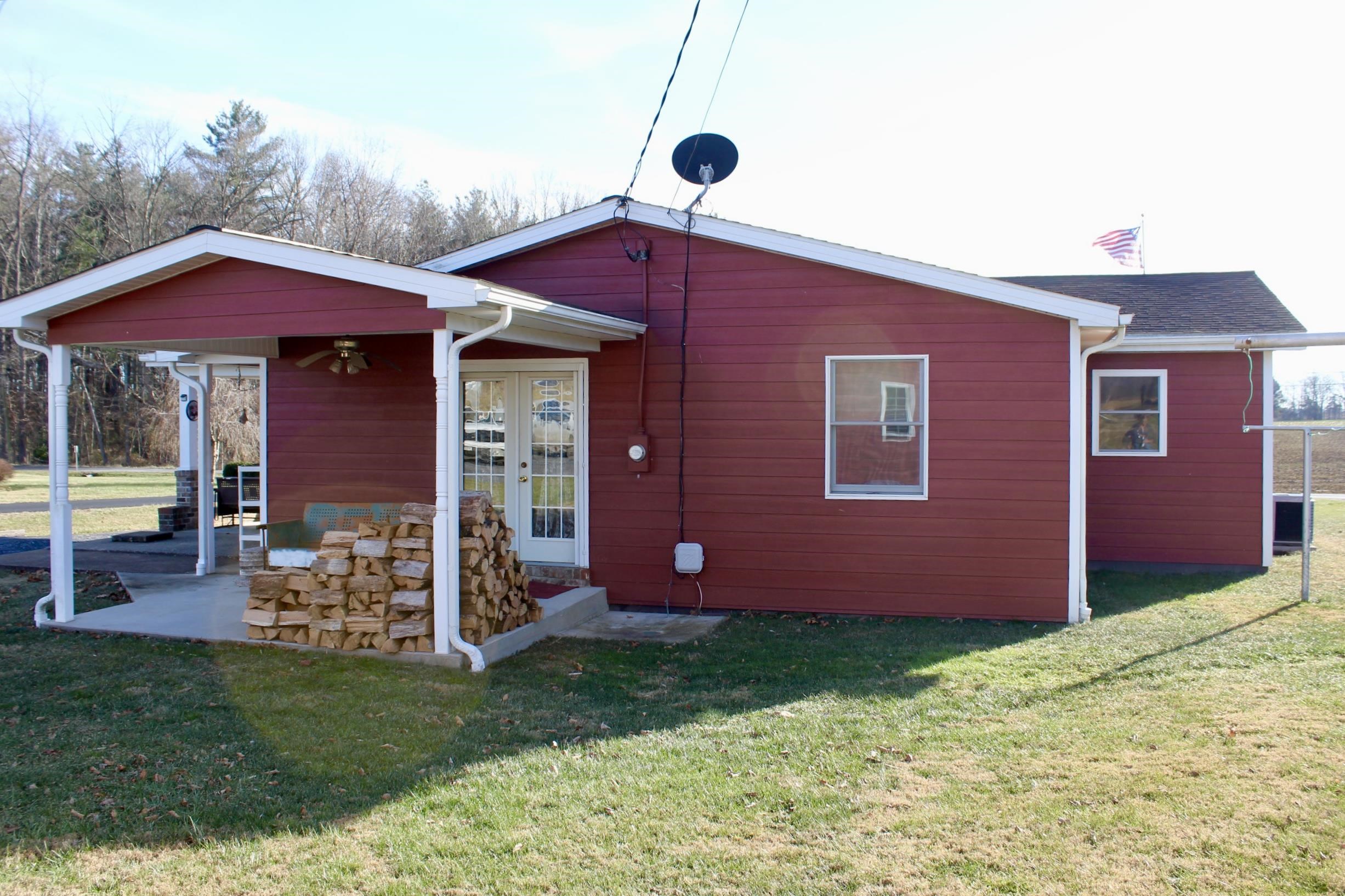 10264 NAZARENE CHURCH RD, BRIDGEWATER, Virginia 22812, 3 Bedrooms Bedrooms, ,1 BathroomBathrooms,Residential,10264 NAZARENE CHURCH RD,674920 MLS # 674920