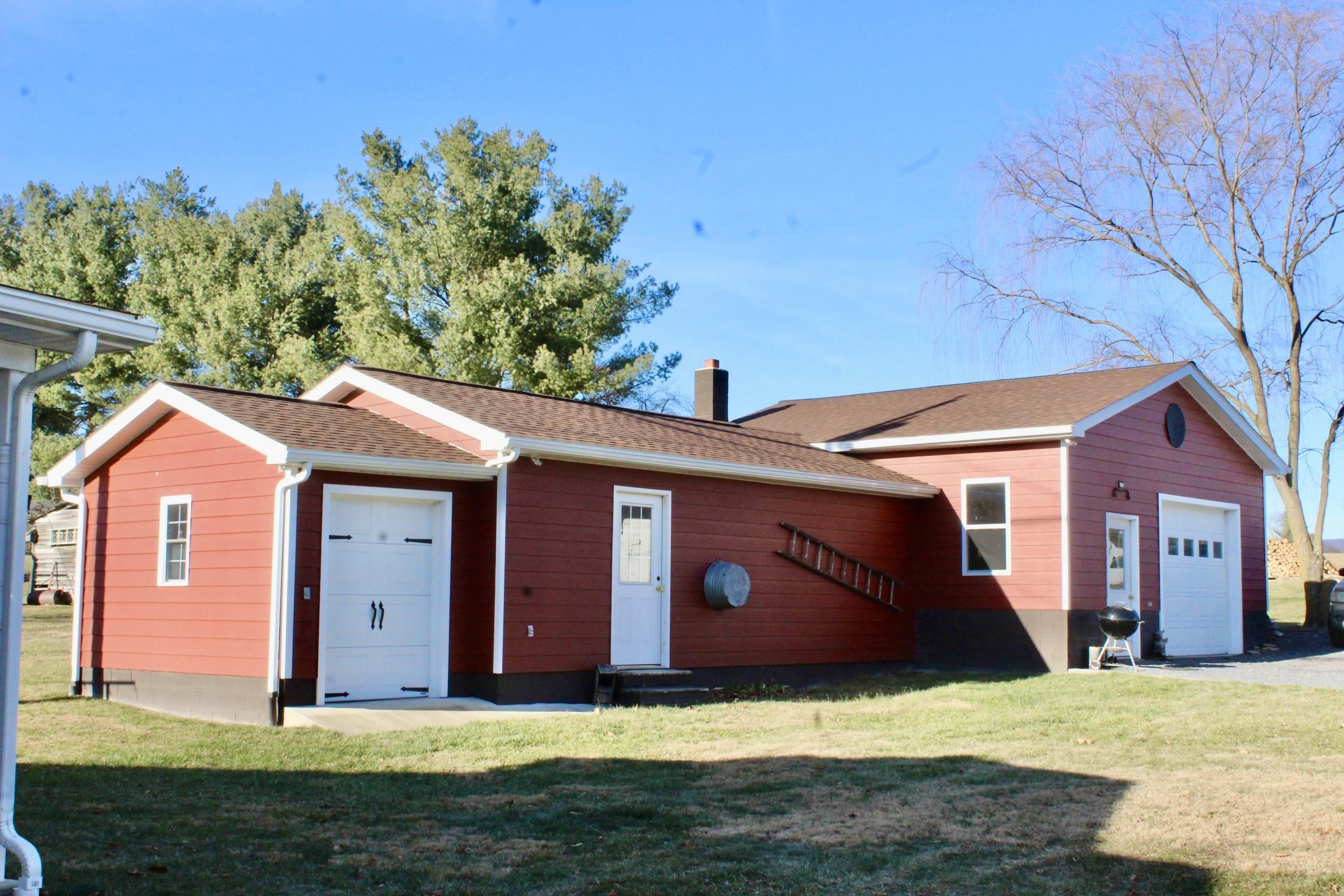 10264 NAZARENE CHURCH RD, BRIDGEWATER, Virginia 22812, 3 Bedrooms Bedrooms, ,1 BathroomBathrooms,Residential,10264 NAZARENE CHURCH RD,674920 MLS # 674920