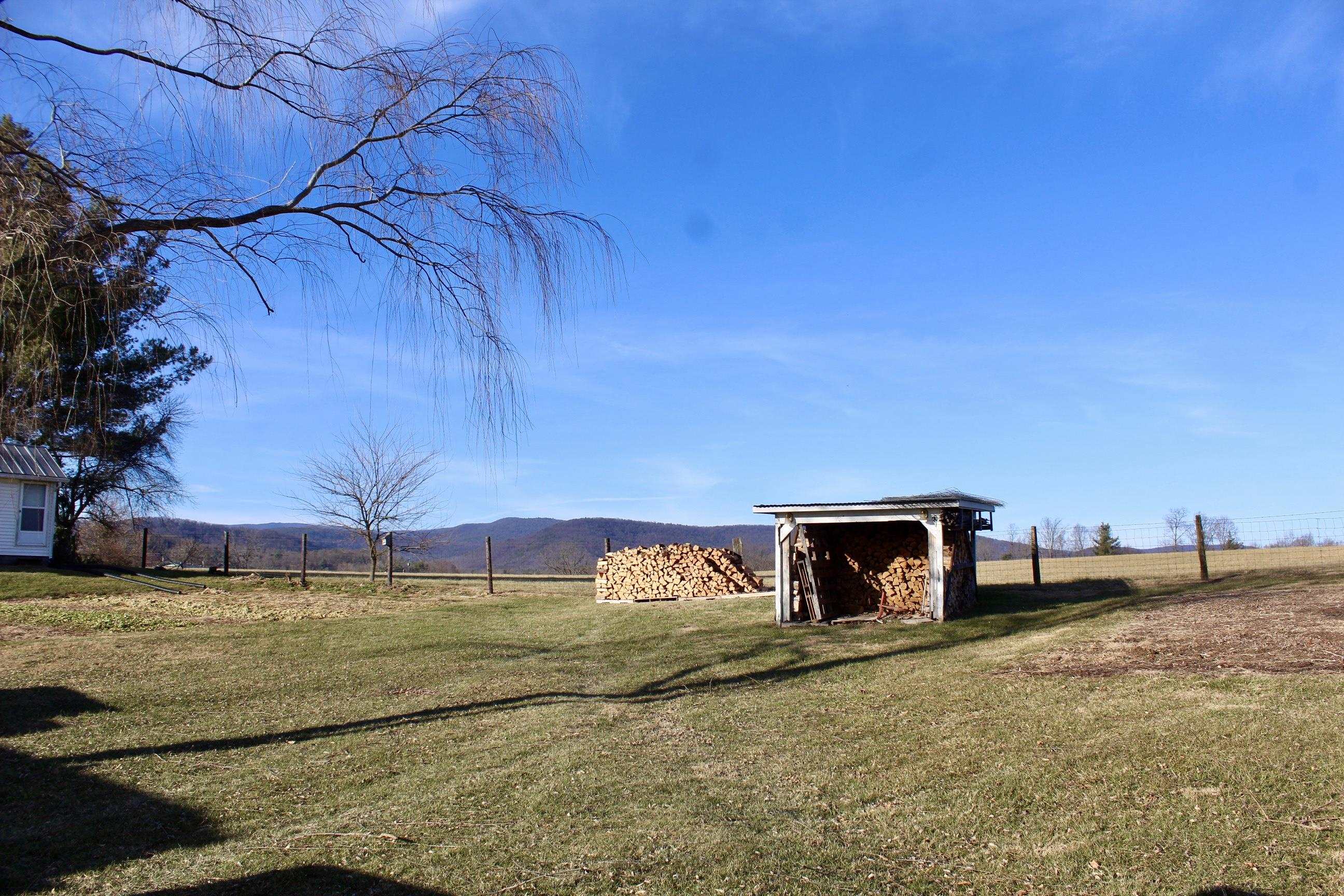 10264 NAZARENE CHURCH RD, BRIDGEWATER, Virginia 22812, 3 Bedrooms Bedrooms, ,1 BathroomBathrooms,Residential,10264 NAZARENE CHURCH RD,674920 MLS # 674920