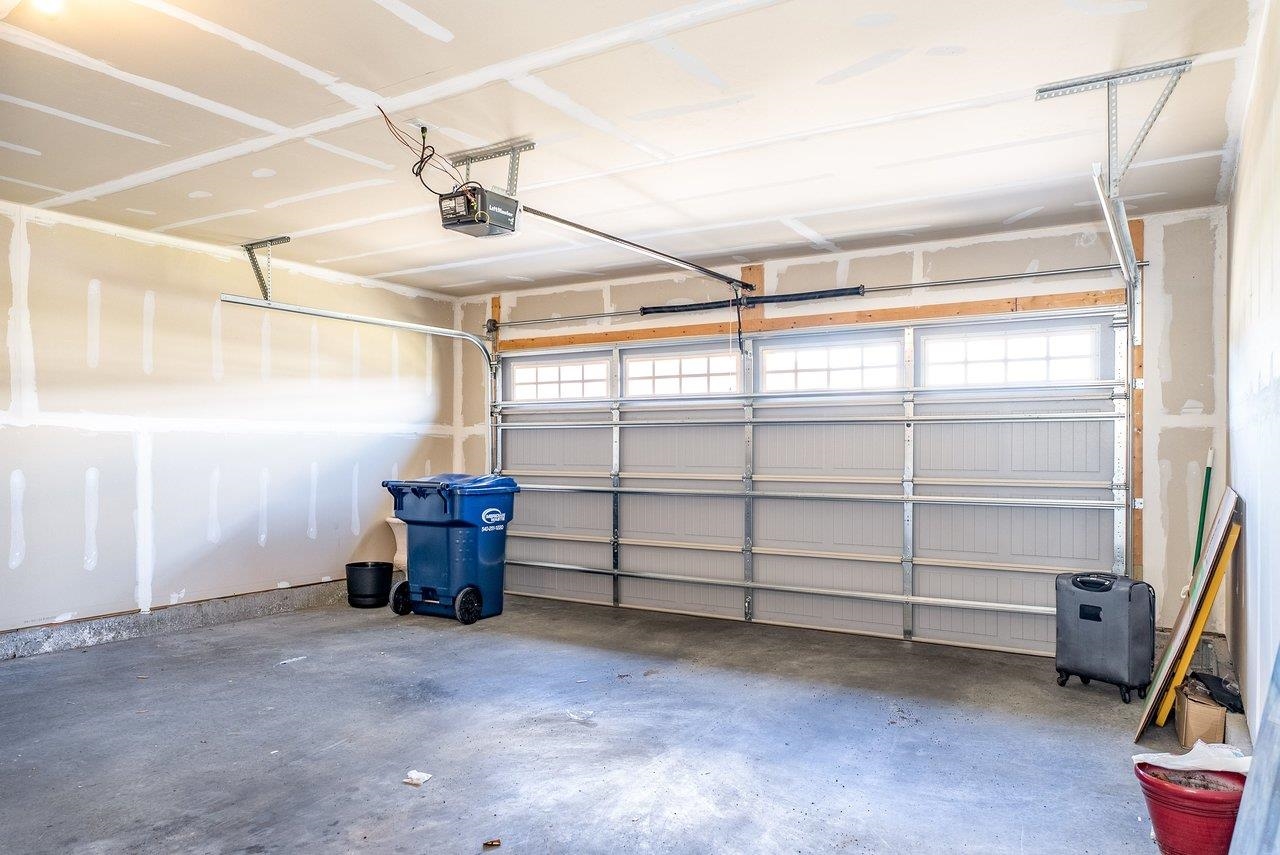 17 SOUTH PEAK DR, MCGAHEYSVILLE, Virginia 22840, 3 Bedrooms Bedrooms, ,2 BathroomsBathrooms,Residential,17 SOUTH PEAK DR,674923 MLS # 674923