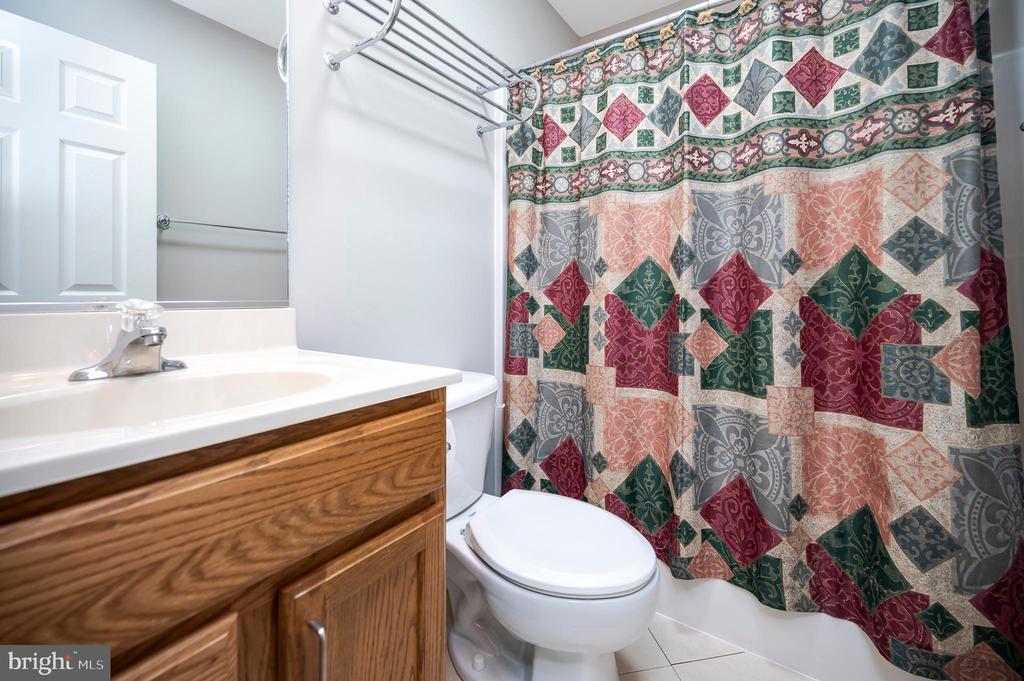 550 HARRISON CIR, LOCUST GROVE, Virginia 22508, 3 Bedrooms Bedrooms, ,2 BathroomsBathrooms,Residential,550 HARRISON CIR,VAOR2013584 MLS # VAOR2013584