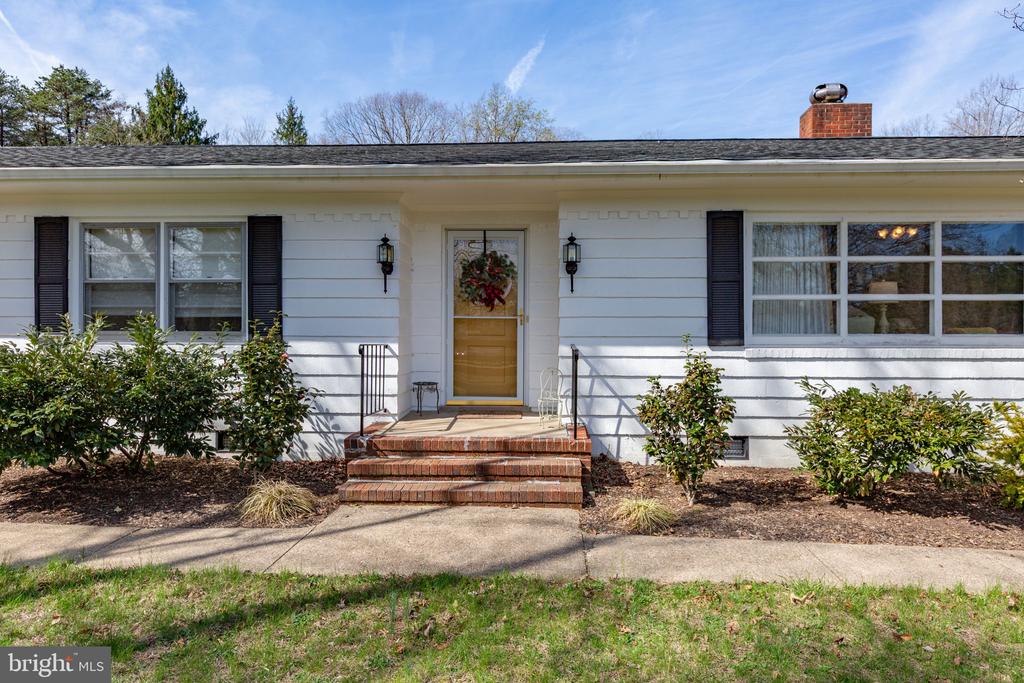 10122 ELYS FORD RD, FREDERICKSBURG, Virginia 22407, 3 Bedrooms Bedrooms, ,2 BathroomsBathrooms,Residential,10122 ELYS FORD RD,VASP2039894 MLS # VASP2039894 10122 ELYS FORD RD, FREDERICKSBURG, Virginia 22407, 3 Bedrooms Bedrooms, ,2 BathroomsBathrooms,Residential,10122 ELYS FORD RD,VASP2039894 MLS # VASP2039894